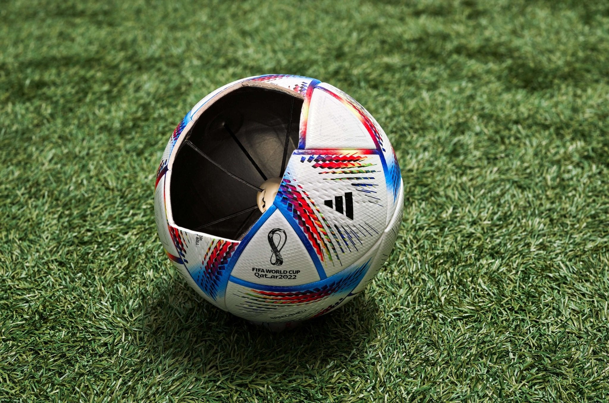 OFFICIAL MATCH BALL FEATURING CONNECTED BALL TECHNOLOGY - Cult Kits