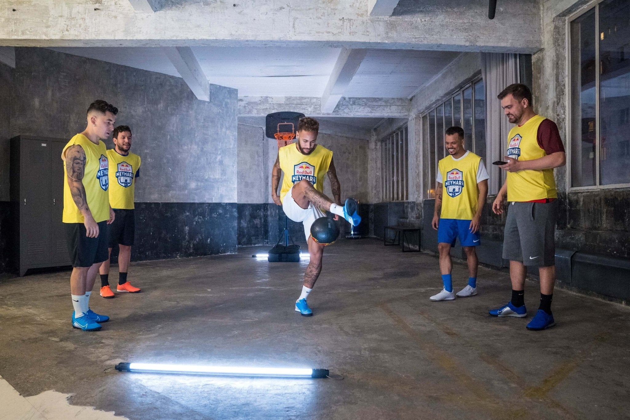 RED BULL NEYMAR JR'S FIVE RETURNS FOR ITS FIFTH EDITION - Cult Kits