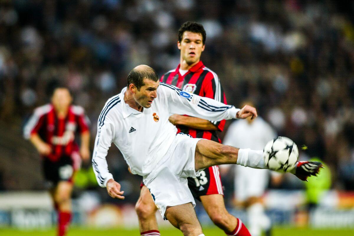 TOP 10 REAL MADRID SHIRTS OF THE NOUGHTIES - Cult Kits