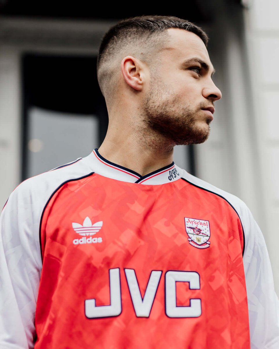 Premier League Football Shirts - Cult Kits