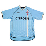 2001/03 CELTA VIGO *SIGNED* HOME SHIRT (XL) UMBRO
