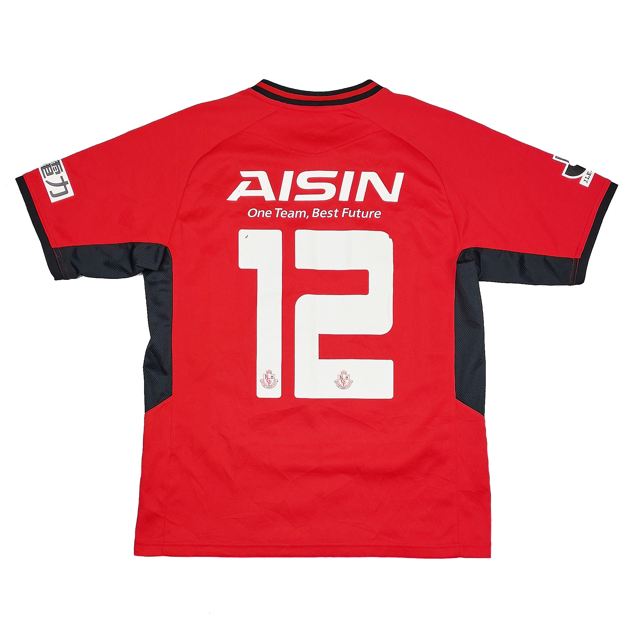 nagoya-grampus-12-2012-home-shirt-s-le-coq