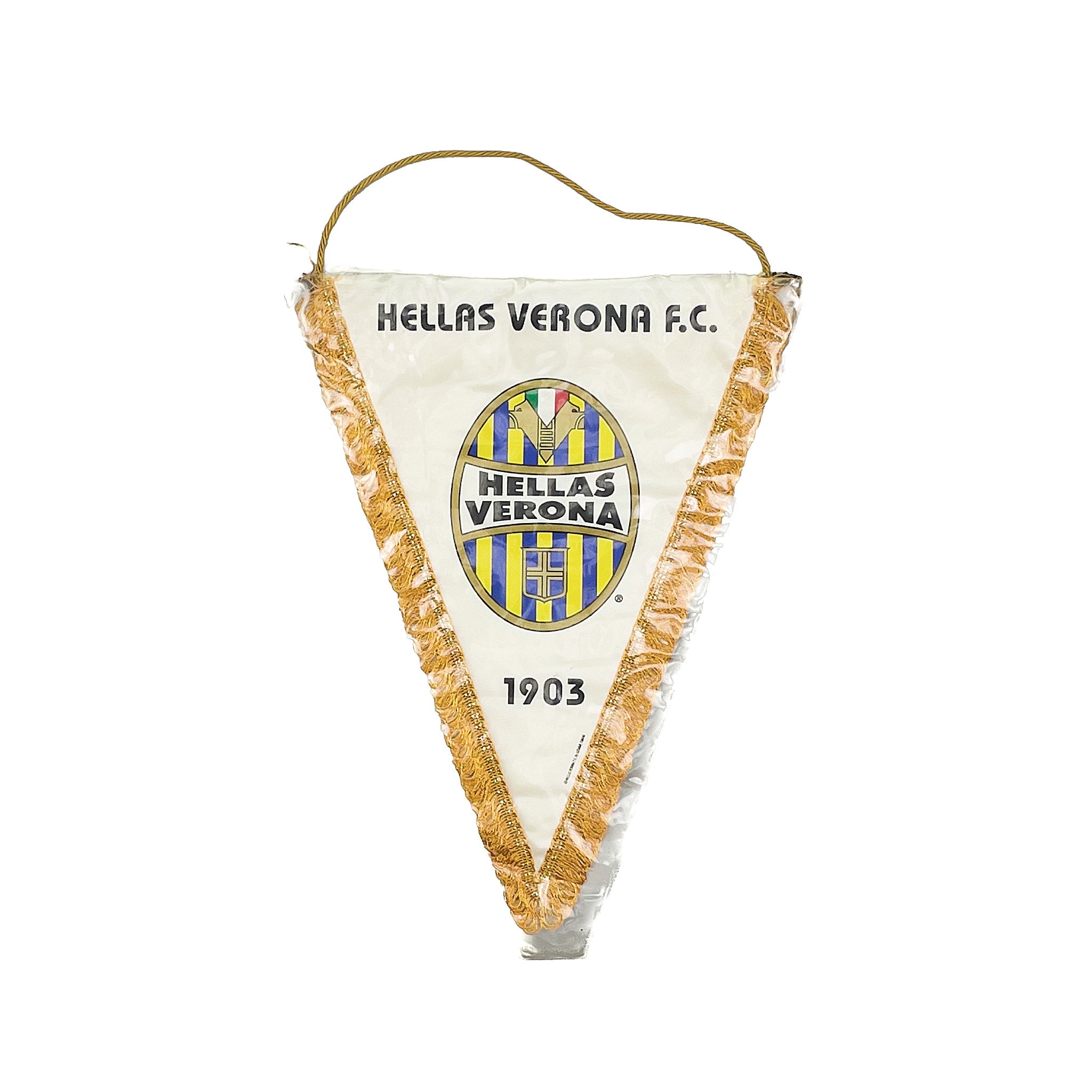 Les maillots de l'Hellas Vérone 2021-2022 révélés par Macron Les maillots de l'Hellas Vérone 2021-2022 révélés par Macron