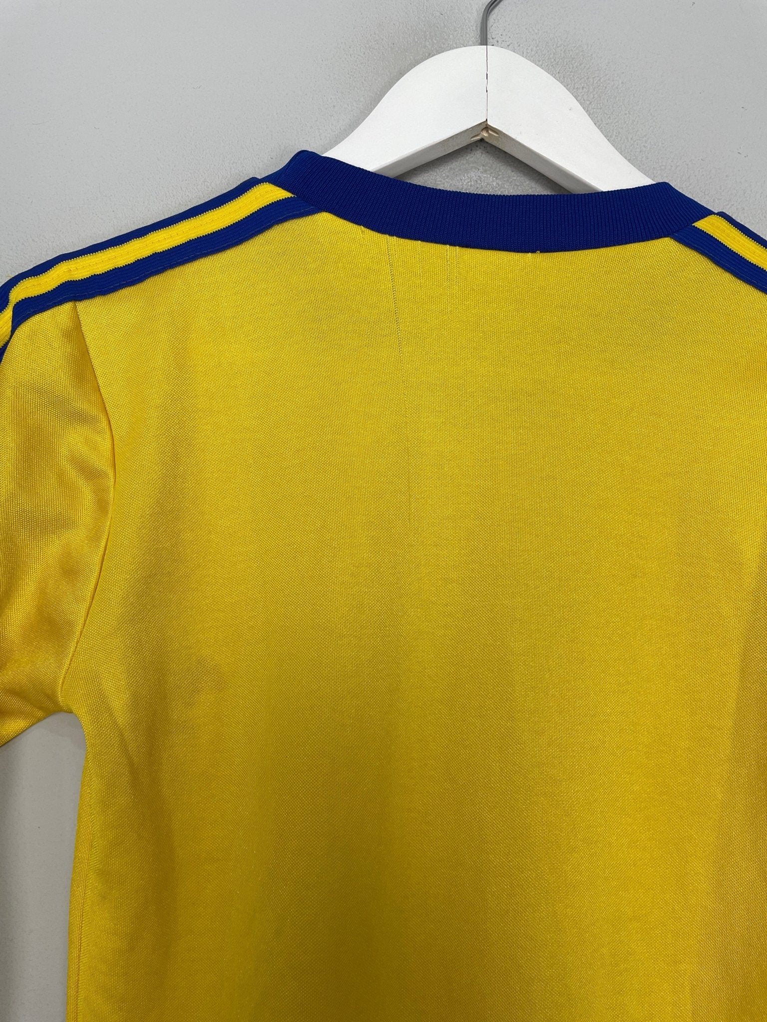Shop 1979/81 EINTRACHT BRAUNSCHWEIG L/S HOME SHIRT (S) ADIDAS, classic football shirts, vintage football shirts & retro soccer jerseys at Cult Kits