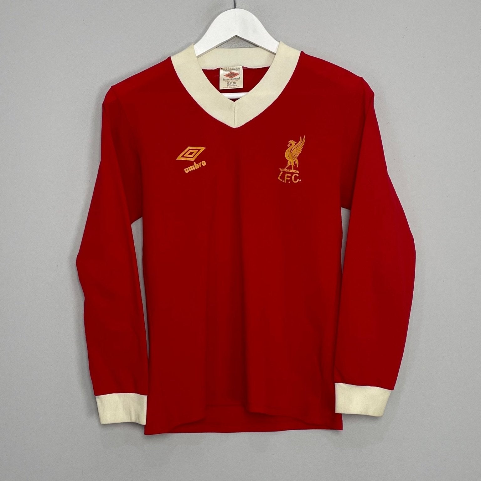 Shop 1979/82 LIVERPOOL L/S HOME SHIRT (S) UMBRO, classic football shirts, vintage football shirts & retro soccer jerseys at Cult Kits