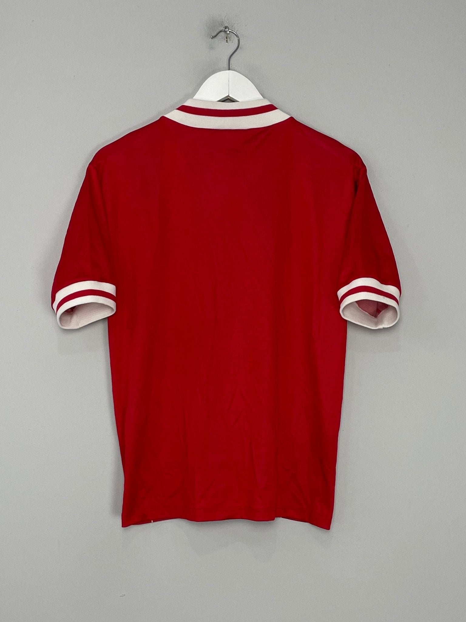 Shop 1982/85 LIVERPOOL HOME SHIRT (M) UMBRO, classic football shirts, vintage football shirts & retro soccer jerseys at Cult Kits