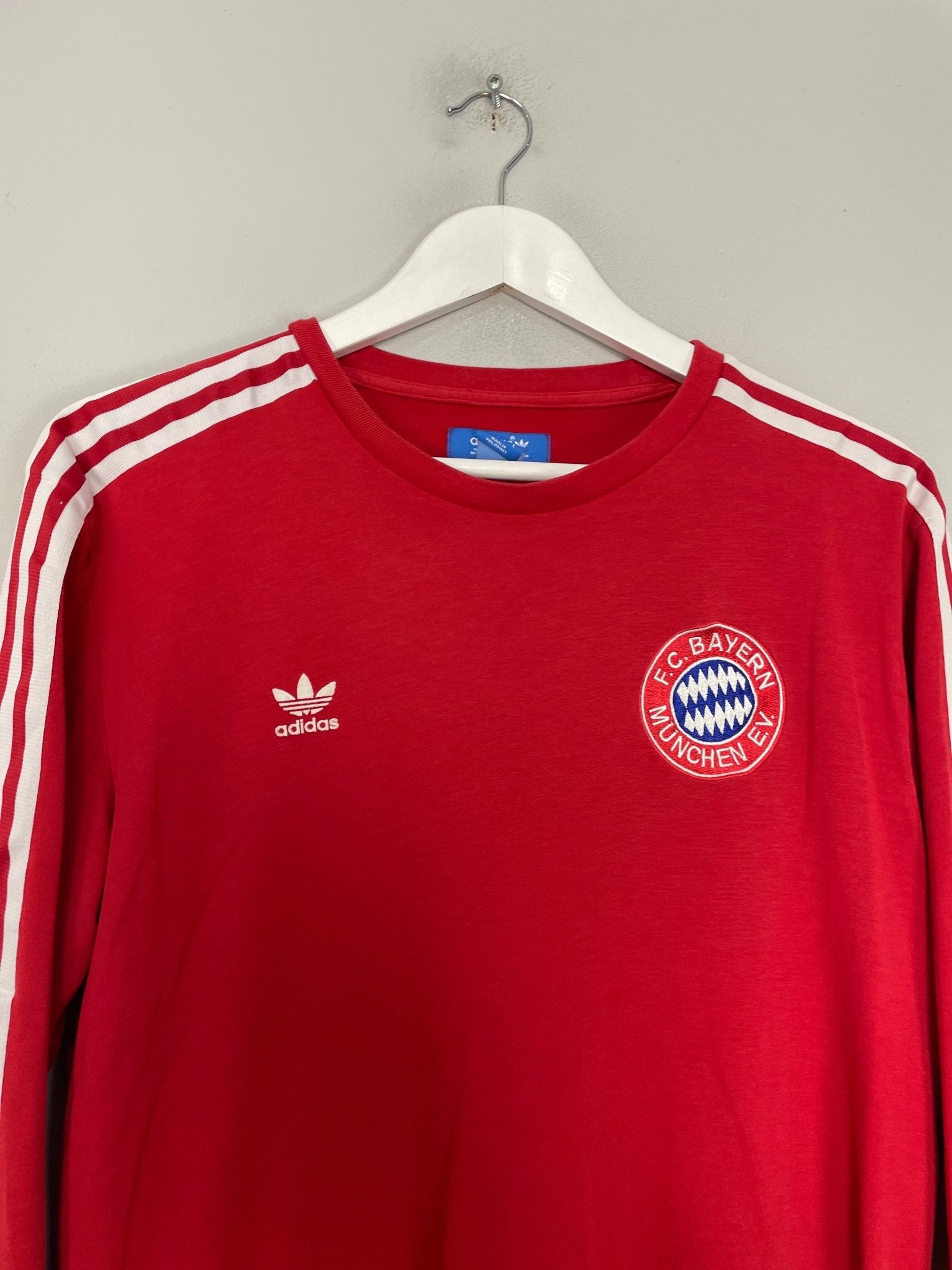 Shop 1984/86 BAYERN MUNICH *RE-ISSUE* L/S HOME SHIRT (L) ADIDAS, classic football shirts, vintage football shirts & retro soccer jerseys at Cult Kits