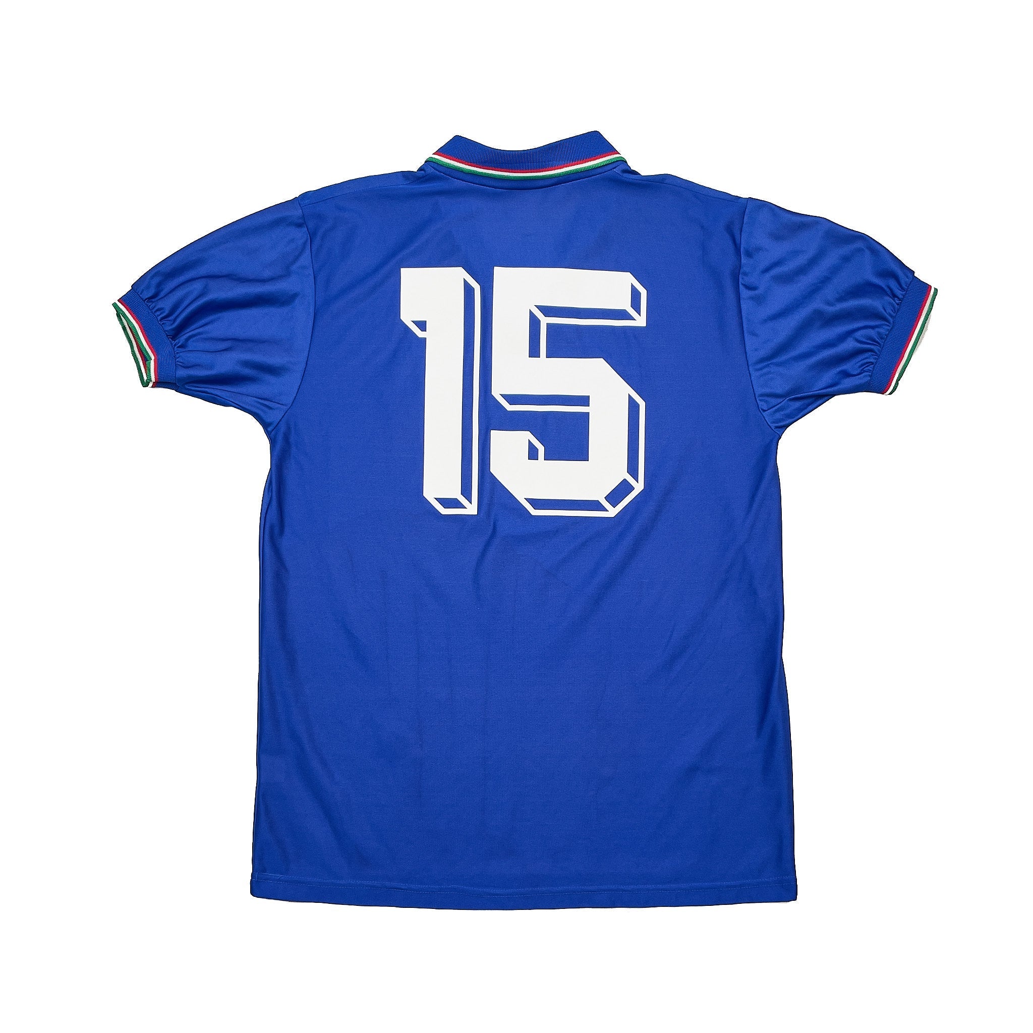 Buy 1986/91 Italy 15 (Baggio) Home Shirt (L) Diadora ~ Free worldwide shipping available ~ Authentic Vintage Football Shirts from Cult Kits