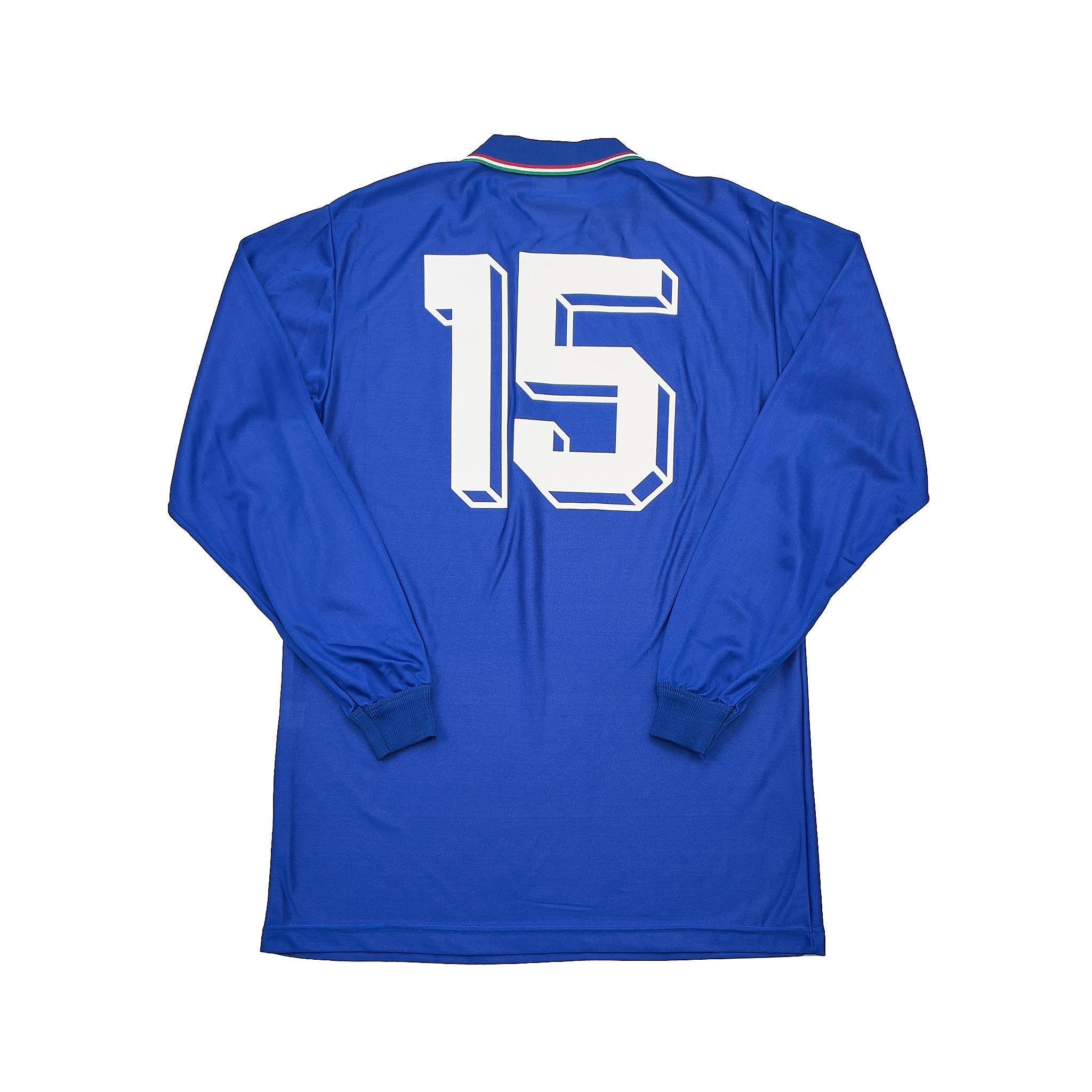Buy 1986/91 Italy 15 (Baggio) L/S Home Shirt (L) Diadora ~ Free worldwide shipping available ~ Authentic Vintage Football Shirts from Cult Kits
