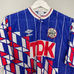 Shop 1989/90 AJAX AWAY SHIRT (L) UMBRO, classic football shirts, vintage football shirts & retro soccer jerseys at Cult Kits