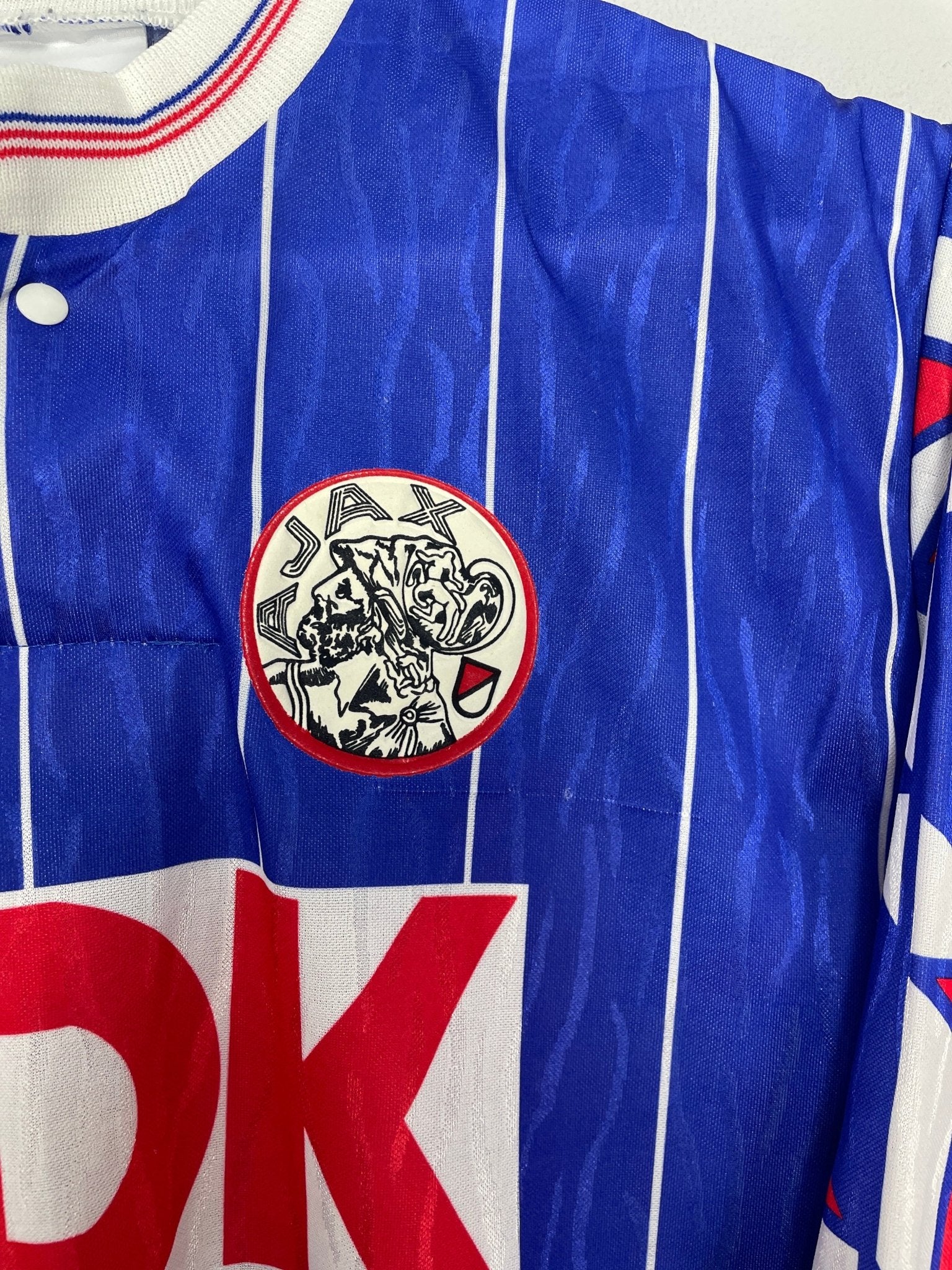 Shop 1989/90 AJAX AWAY SHIRT (L) UMBRO, classic football shirts, vintage football shirts & retro soccer jerseys at Cult Kits