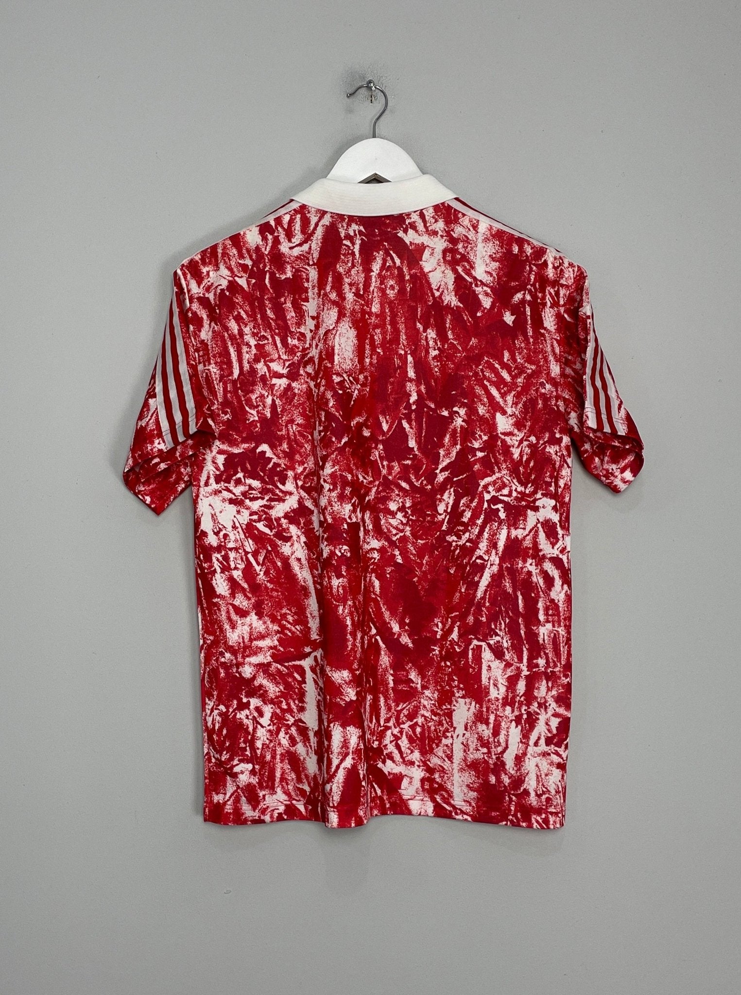 Shop 1989/91 SOVIET UNION HOME SHIRT (M) ADIDAS, classic football shirts, vintage football shirts & retro soccer jerseys at Cult Kits