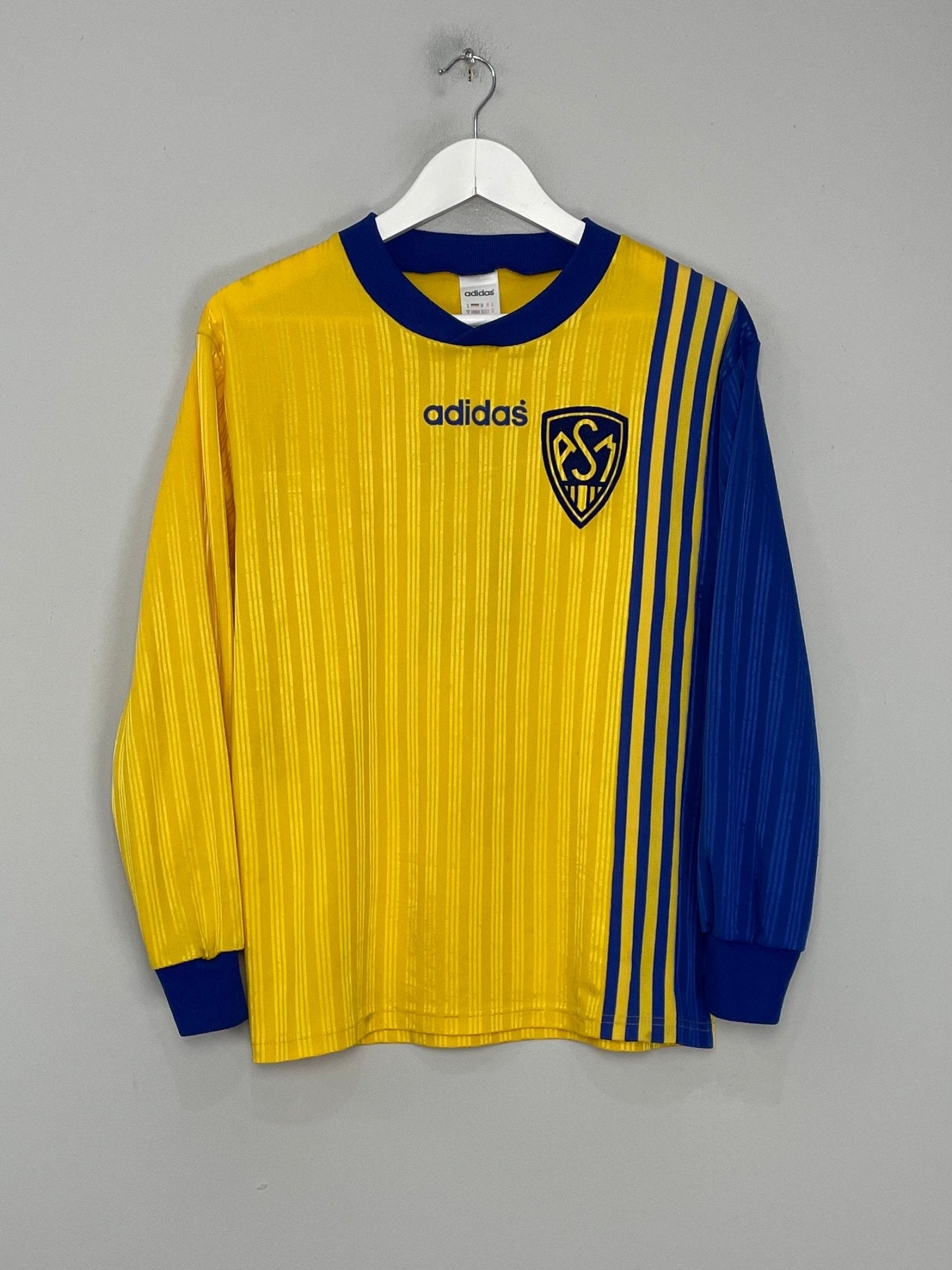 Shop 1990/92 CLERMONT AUVERGNE L/S #6 HOME SHIRT (M) ADIDAS, classic football shirts, vintage football shirts & retro soccer jerseys at Cult Kits