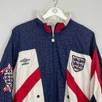 1990/92 ENGLAND TRACK JACKET (M) UMBRO - Cult Kits - Medium - Buy Vintage Football Shirts, Authentic Retro Football Shirts For Sale, Classic Football Shirts & Soccer Jersey