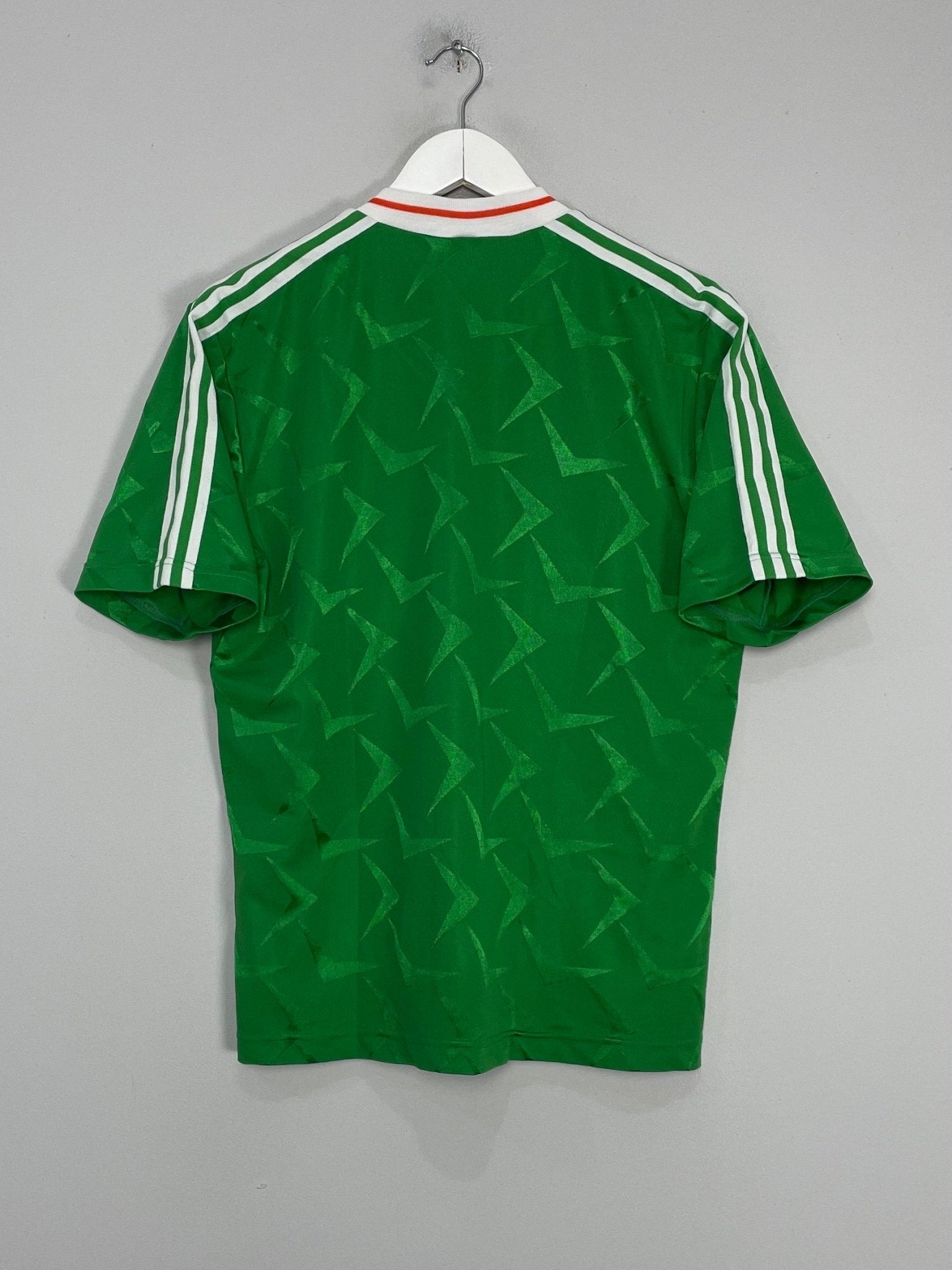Shop 1990/92 IRELAND HOME SHIRT (L) ADIDAS, classic football shirts, vintage football shirts & retro soccer jerseys at Cult Kits