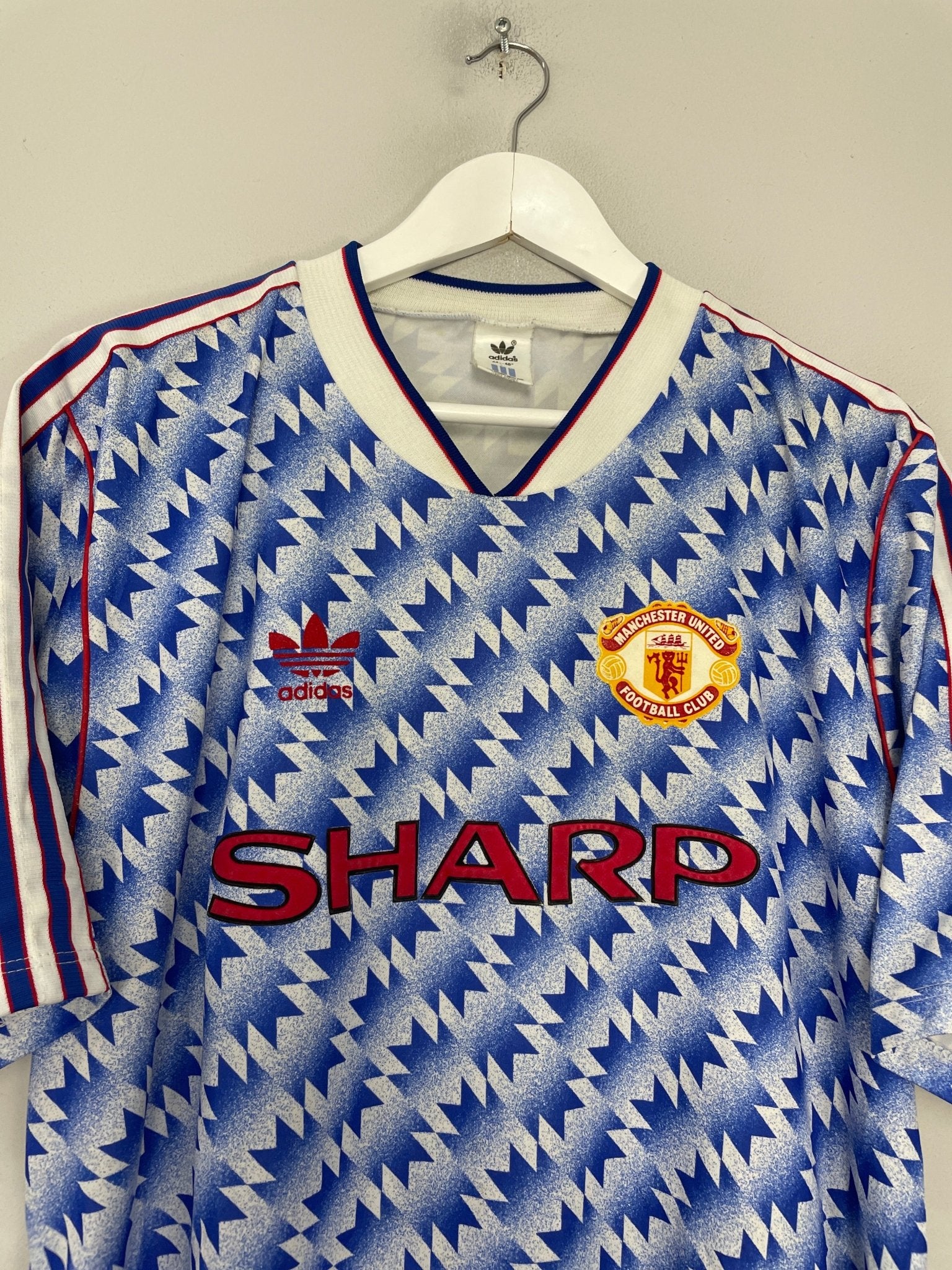 Shop 1990/92 MANCHESTER UNITED AWAY SHIRT (XL) ADIDAS, classic football shirts, vintage football shirts & retro soccer jerseys at Cult Kits