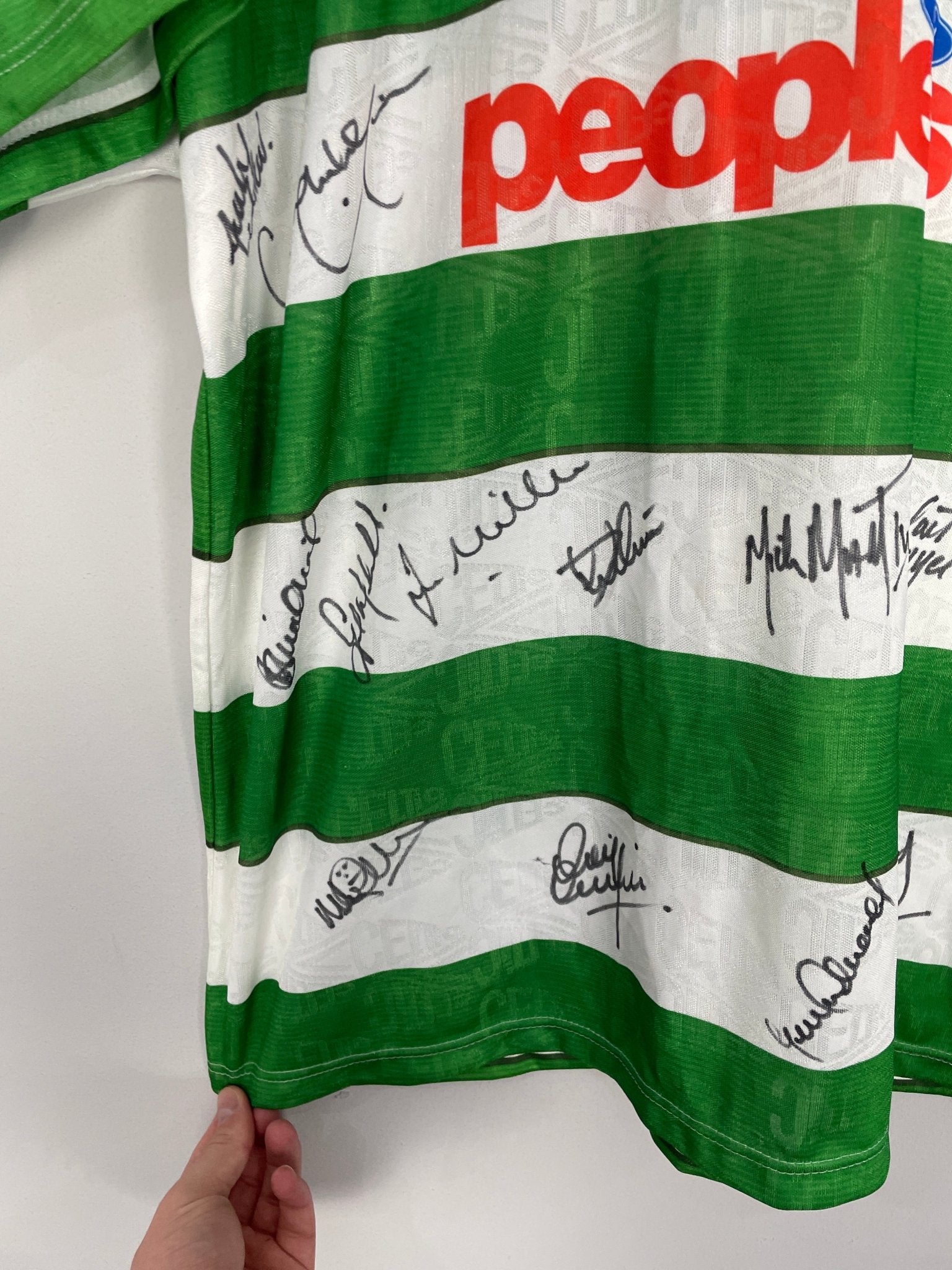 Shop 1991/92 CELTIC *SQUAD SIGNED* BNWT HOME SHIRT (L) UMBRO, classic football shirts, vintage football shirts & retro soccer jerseys at Cult Kits