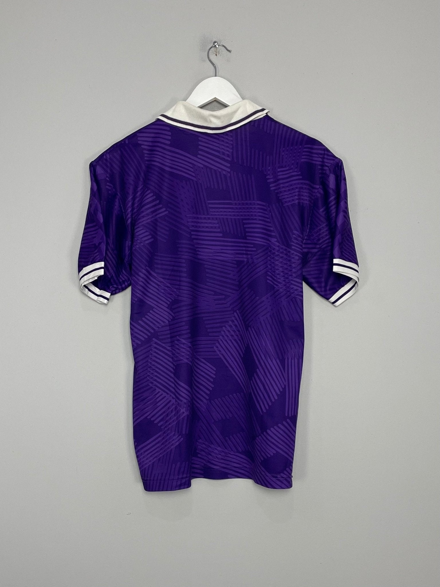 Shop 1991/92 FIORENTINA HOME SHIRT (M) LOTTO, classic football shirts, vintage football shirts & retro soccer jerseys at Cult Kits