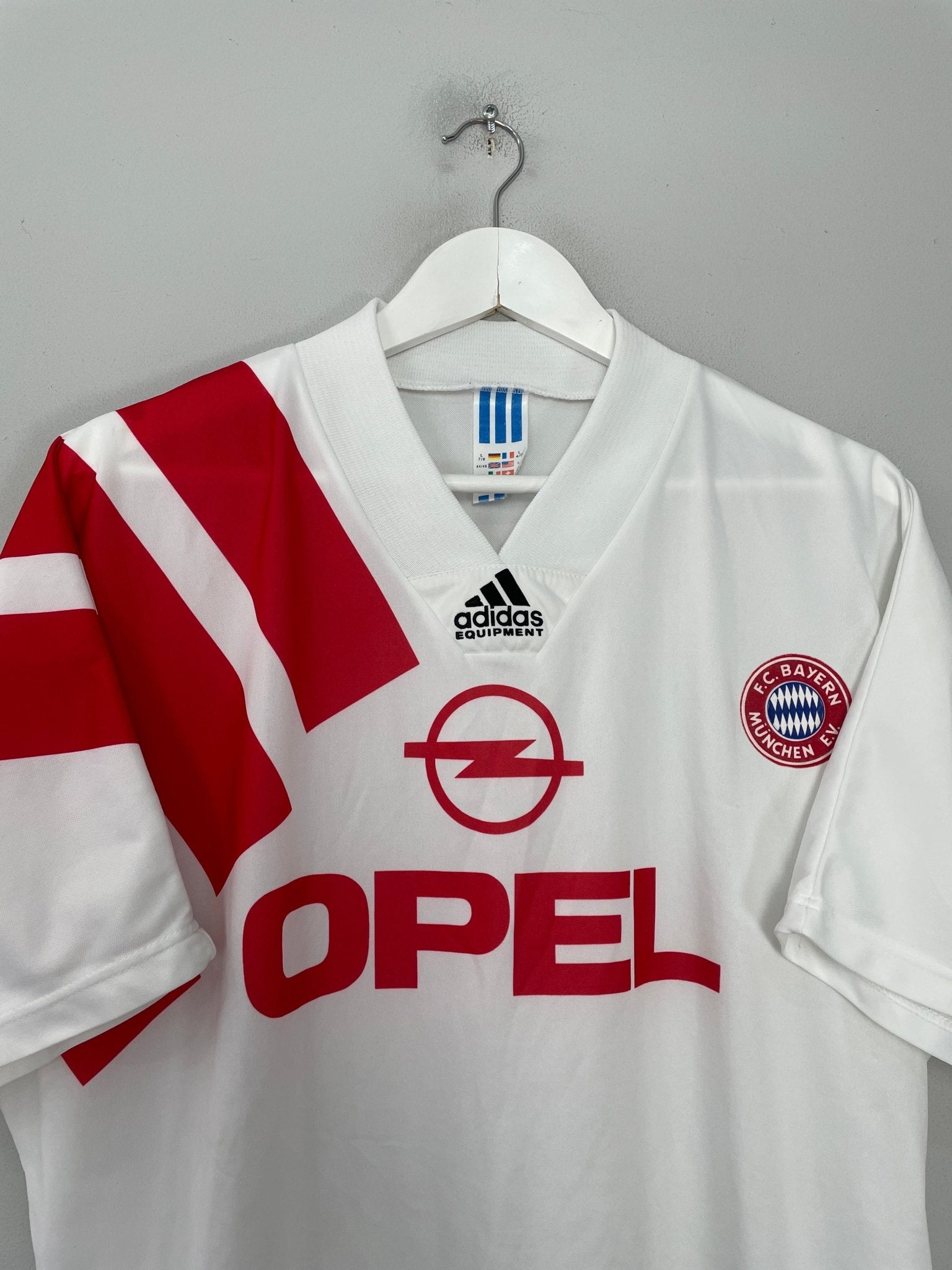 Shop 1991/93 BAYERN MUNICH AWAY SHIRT (XL) ADIDAS, classic football shirts, vintage football shirts & retro soccer jerseys at Cult Kits
