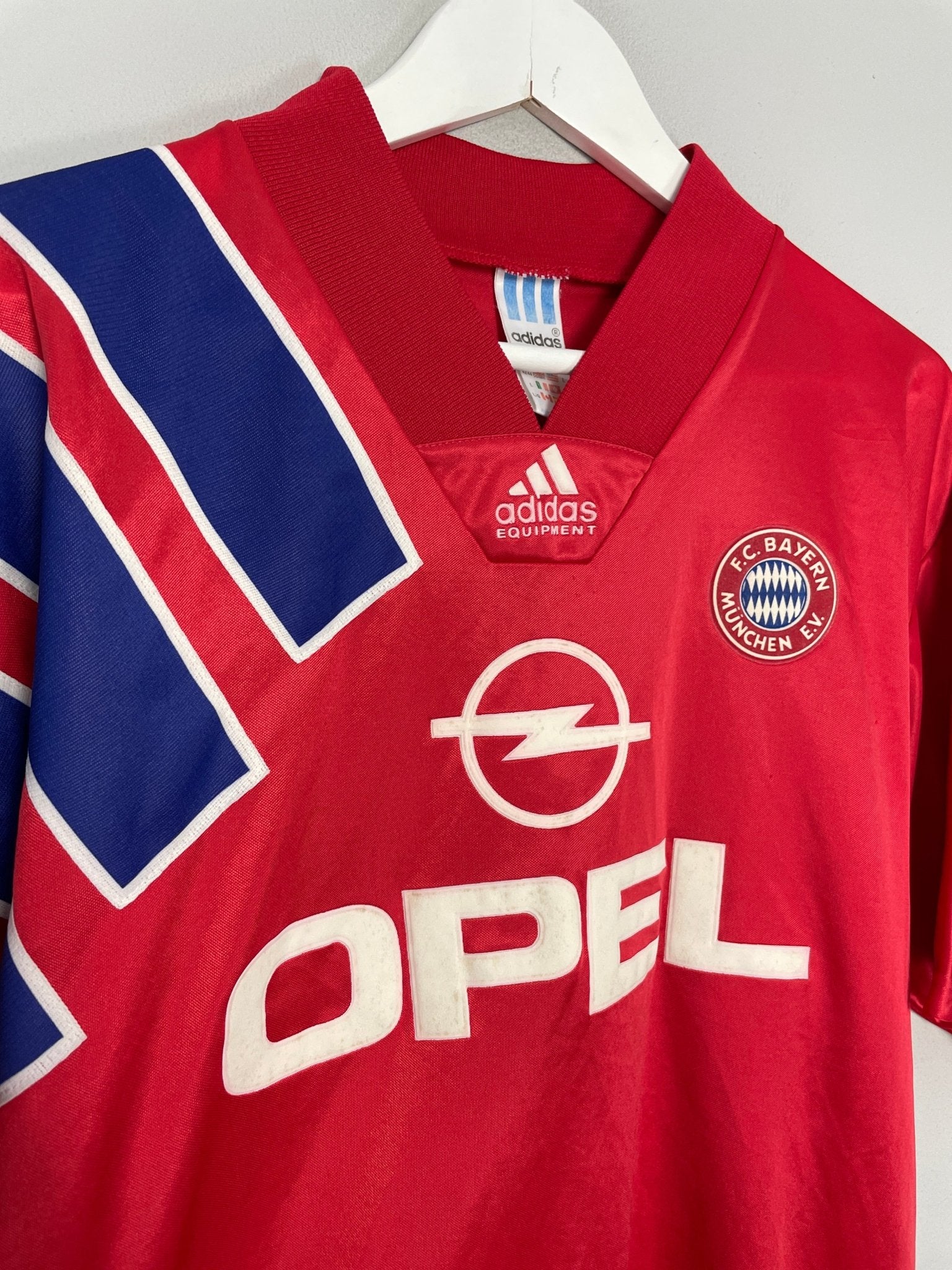 Shop 1991/93 BAYERN MUNICH HOME SHIRT (L) ADIDAS, classic football shirts, vintage football shirts & retro soccer jerseys at Cult Kits
