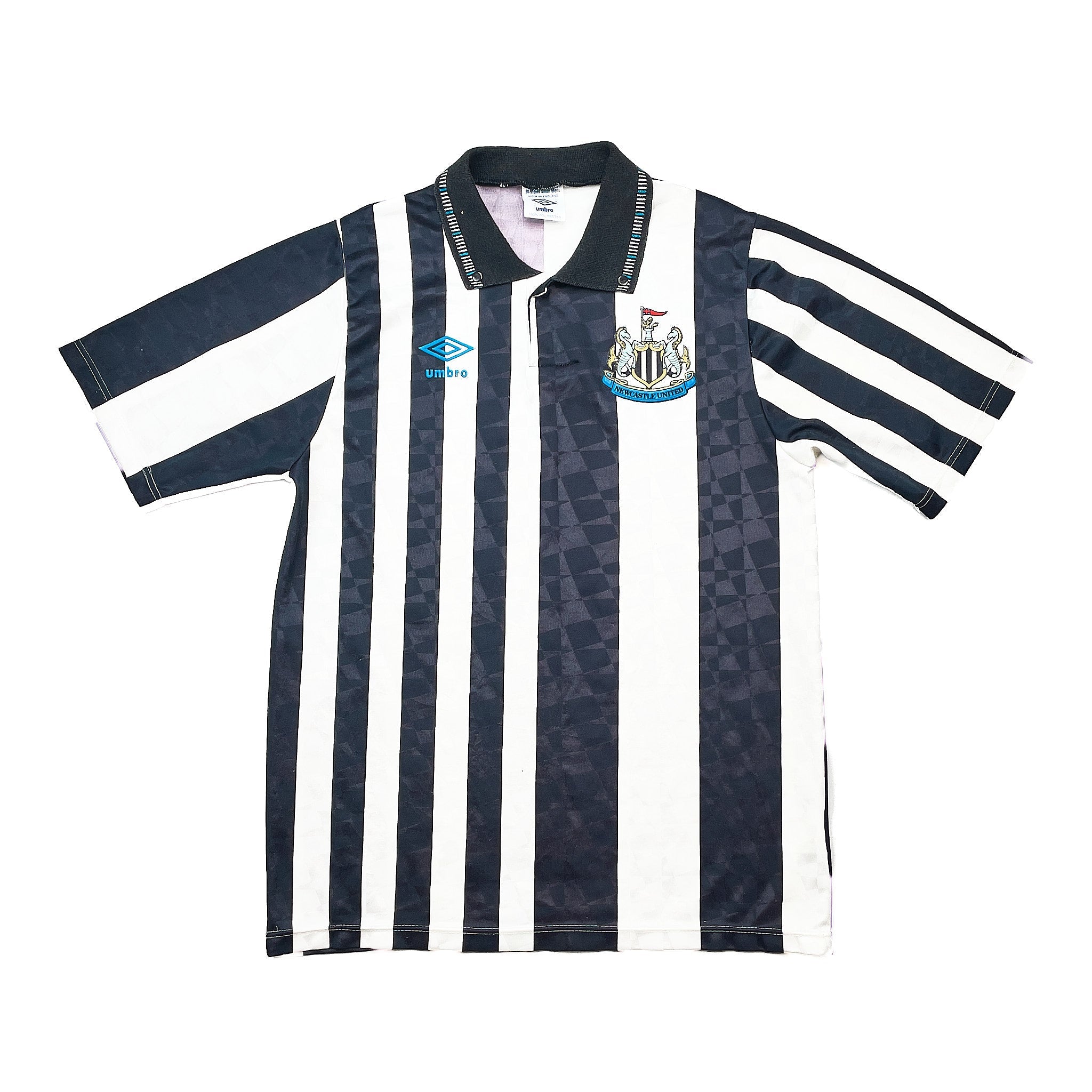 Buy 1991/93 Newcastle United Home Shirt (S) Umbro ~ Free worldwide shipping ~ Authentic Vintage Football Shirts from Cult Kits