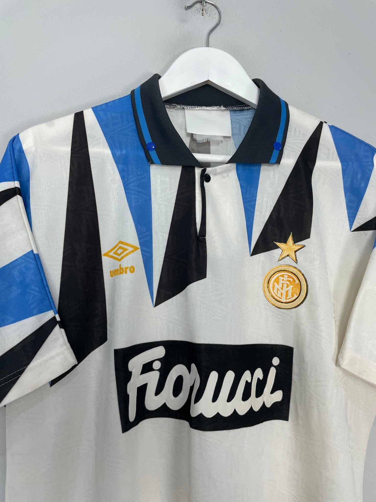 Shop 1992/93 INTER MILAN AWAY SHIRT (L) UMBRO, classic football shirts, vintage football shirts & retro soccer jerseys at Cult Kits
