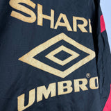 Shop 1992/93 MANCHESTER UNITED TRACK JACKET (XL) UMBRO, classic football shirts, vintage football shirts & retro soccer jerseys at Cult Kits