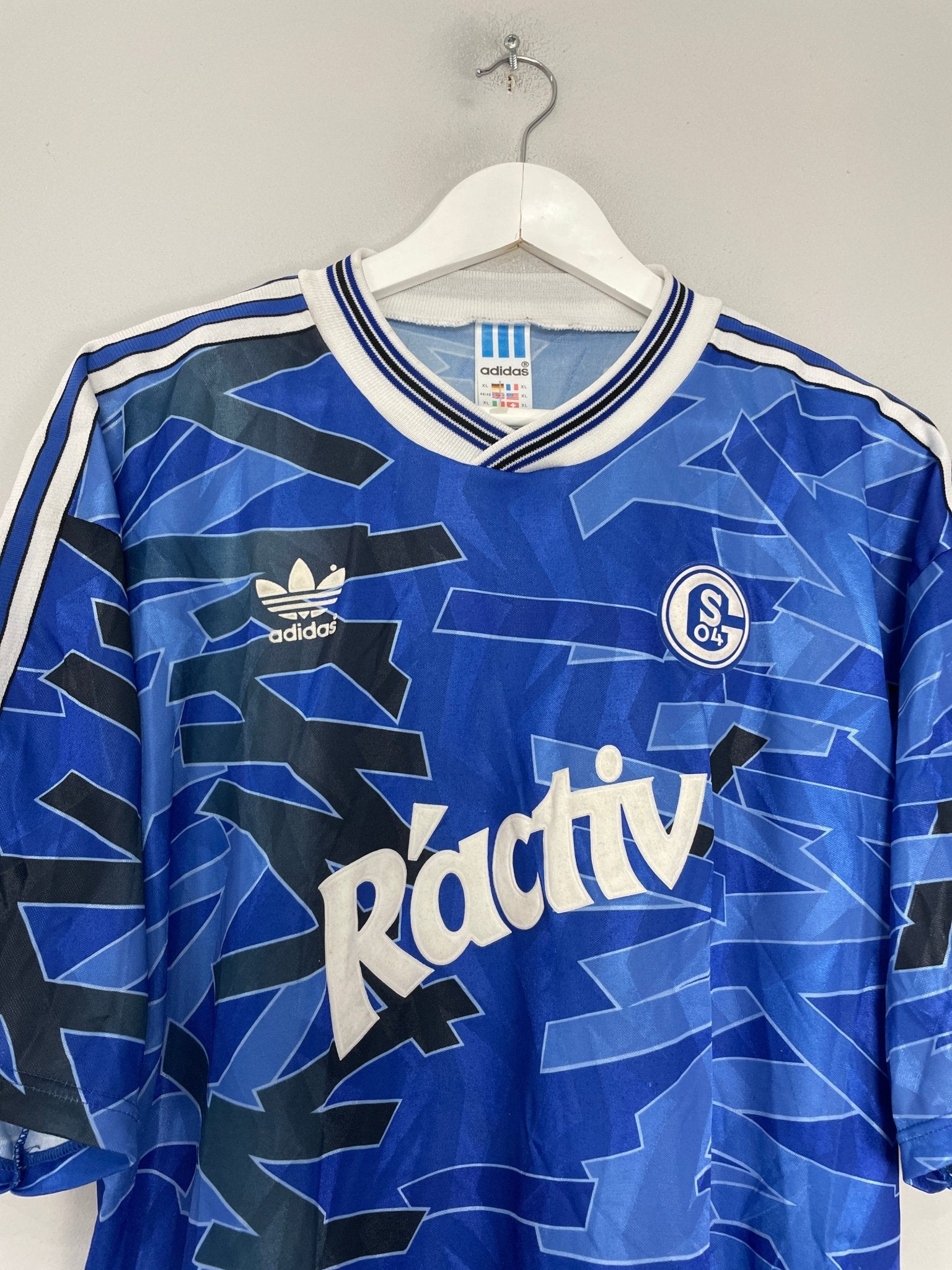 Shop 1992/93 SCHALKE HOME SHIRT (XL) ADIDAS, classic football shirts, vintage football shirts & retro soccer jerseys at Cult Kits