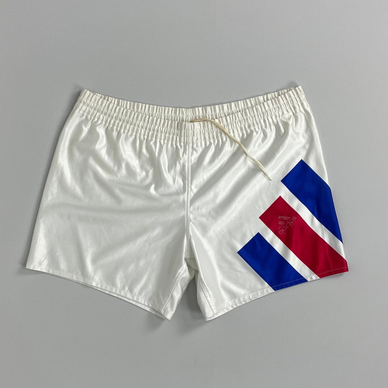 Shop 1992/94 FRANCE AWAY SHORTS (L) ADIDAS, classic football shirts, vintage football shirts & retro soccer jerseys at Cult Kits
