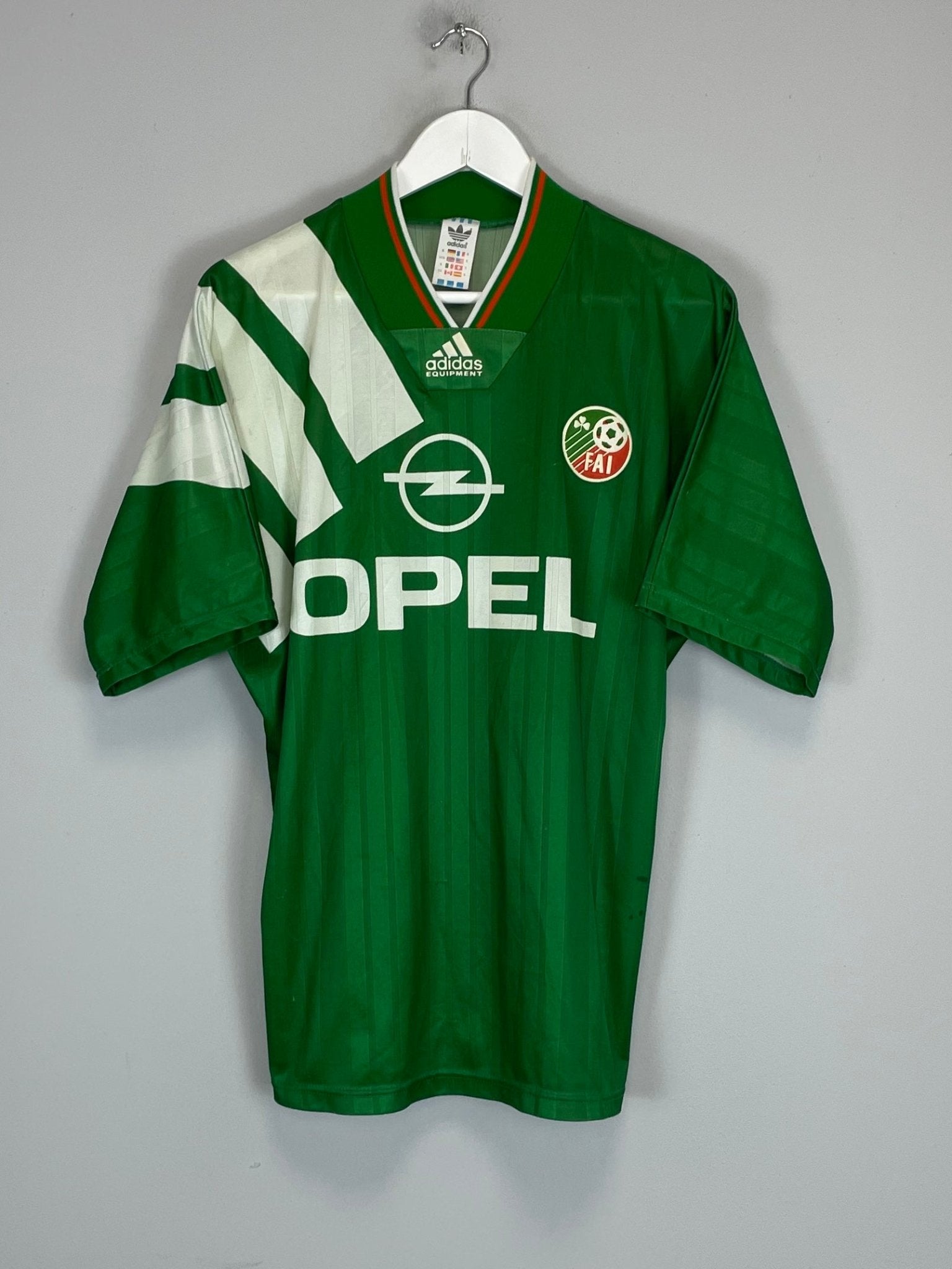 Shop 1992/94 IRELAND HOME SHIRT (S) ADIDAS, classic football shirts, vintage football shirts & retro soccer jerseys at Cult Kits