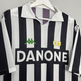 Shop 1992/94 JUVENTUS HOME SHIRT (L) KAPPA, classic football shirts, vintage football shirts & retro soccer jerseys at Cult Kits