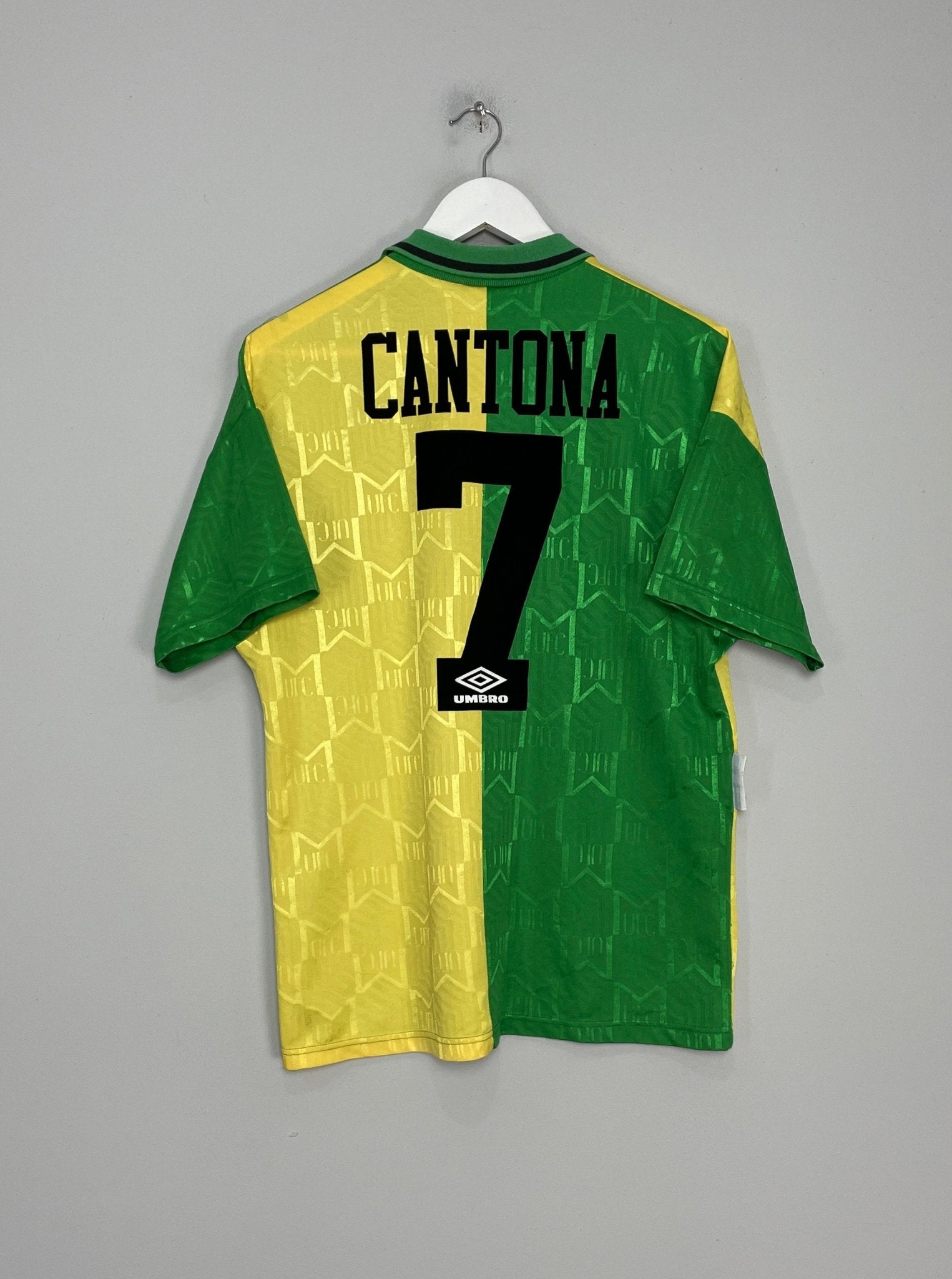Shop 1992/94 MANCHESTER UNITED CANTONA #7 AWAY SHIRT (M) UMBRO, classic football shirts, vintage football shirts & retro soccer jerseys at Cult Kits