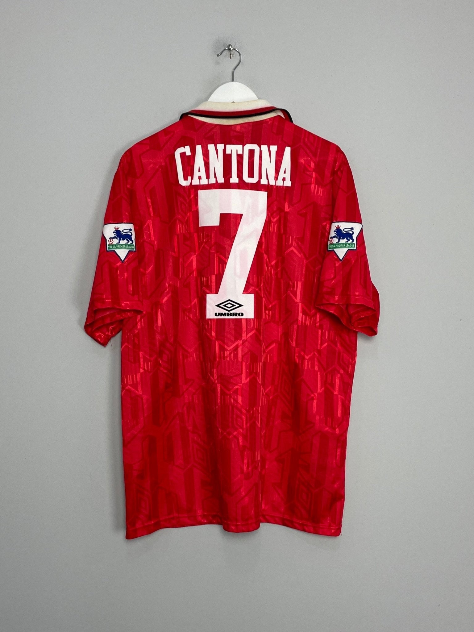 Shop 1992/94 MANCHESTER UNITED CANTONA #7 HOME SHIRT (XL) UMBRO, classic football shirts, vintage football shirts & retro soccer jerseys at Cult Kits