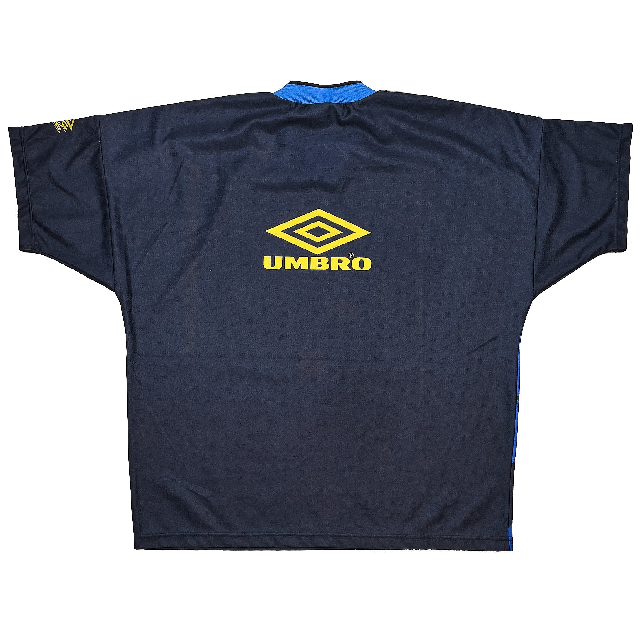 Buy 1992/94 Umbro Pro Training Shirt (L) ~ Free worldwide shipping ~ Authentic Vintage Football Shirts from Cult Kits