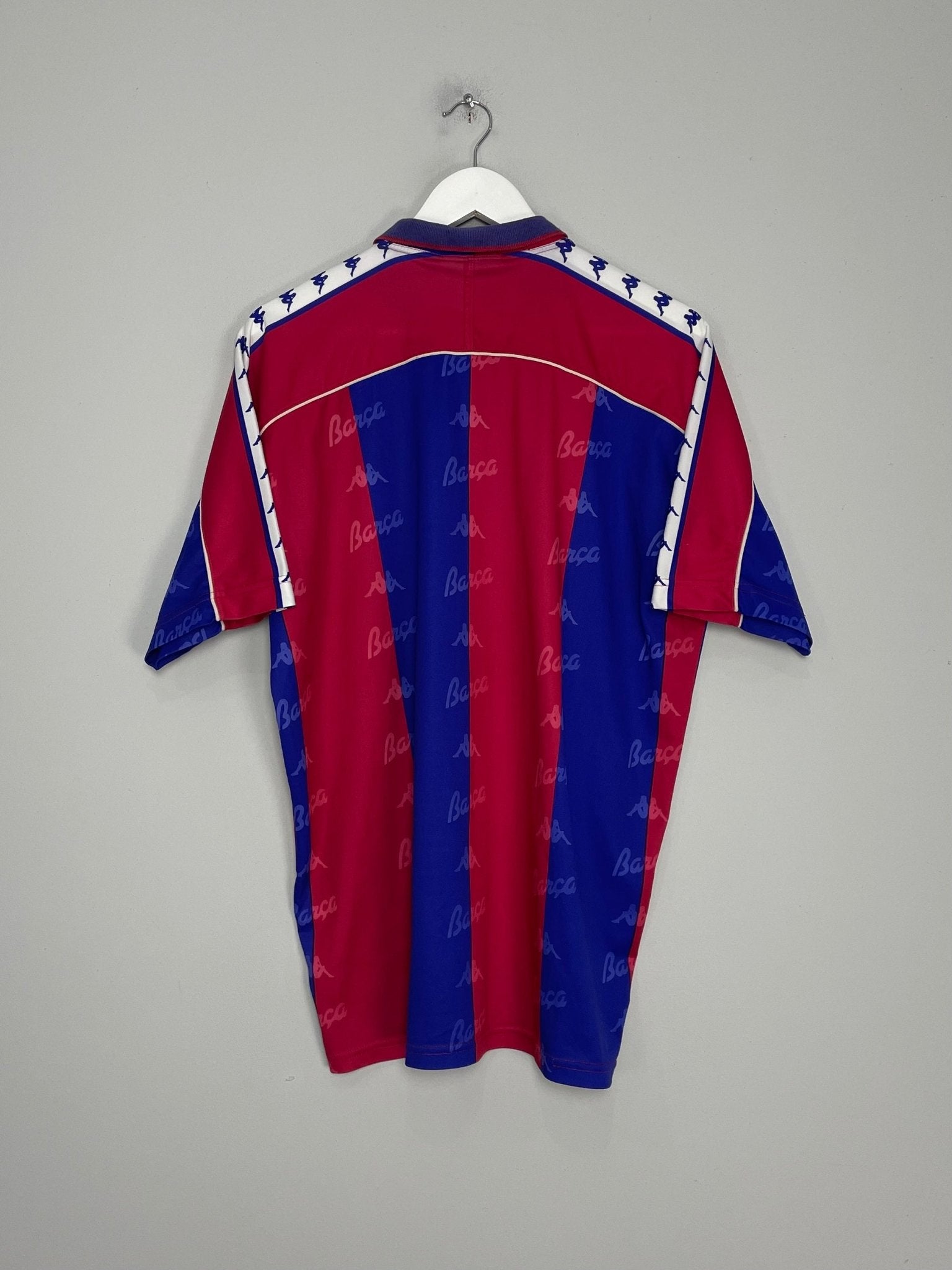 Shop 1992/95 BARCELONA HOME SHIRT (XL) KAPPA, classic football shirts, vintage football shirts & retro soccer jerseys at Cult Kits