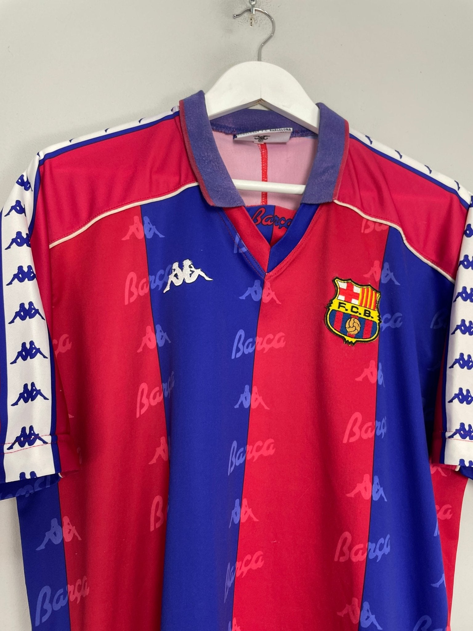 Shop 1992/95 BARCELONA HOME SHIRT (XL) KAPPA, classic football shirts, vintage football shirts & retro soccer jerseys at Cult Kits