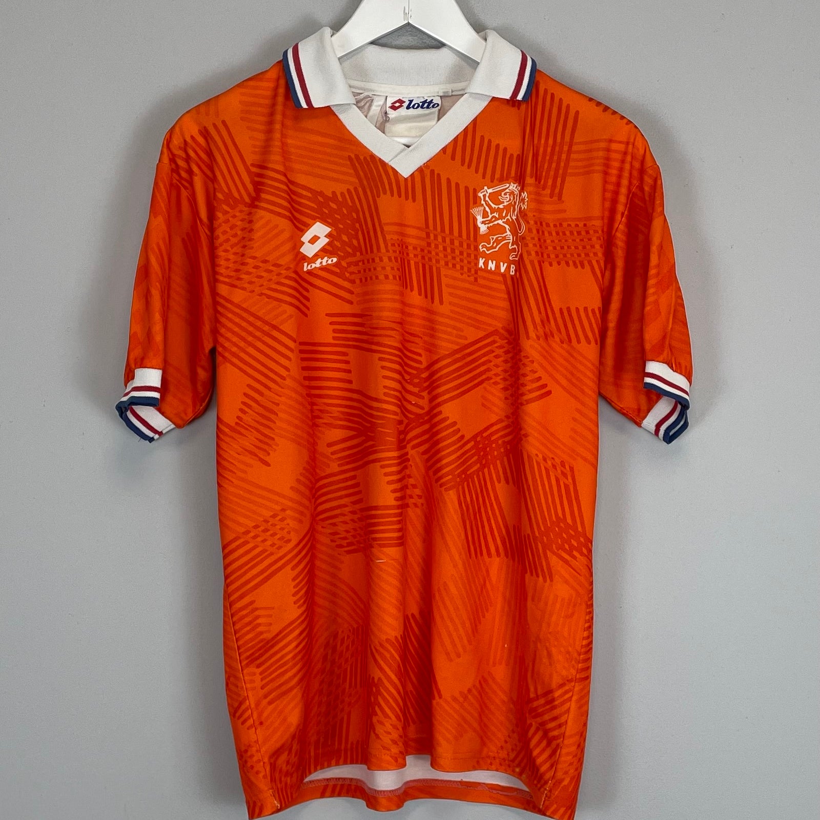 Shop 1992/94 NETHERLANDS HOME SHIRT (S) LOTTO, classic football shirts, vintage football shirts & retro soccer jerseys at Cult Kits