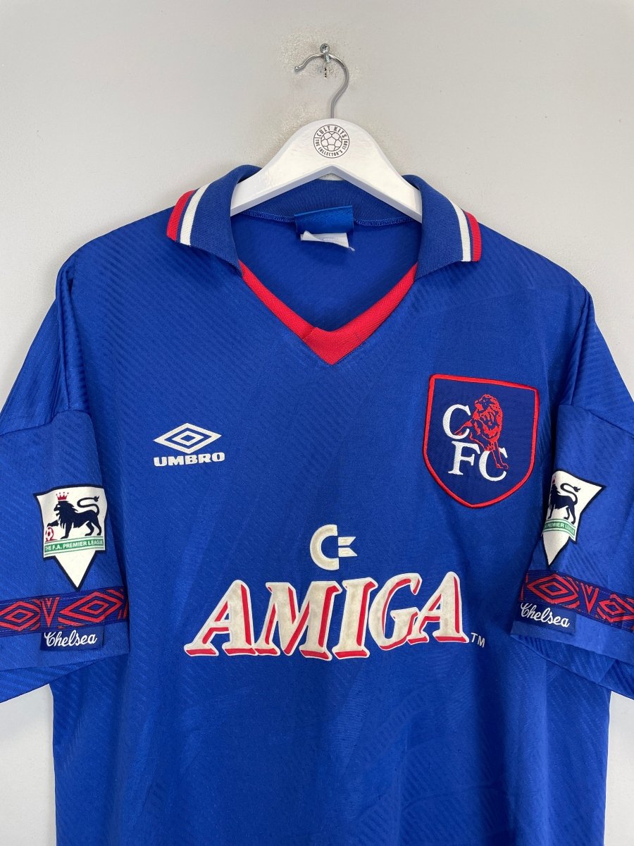 1993/94 CHELSEA HODDLE 20 HOME SHIRT (XL) UMBRO - Cult Kits - XL - Buy Vintage Football Shirts, Authentic Retro Football Shirts For Sale, Classic Football Shirts & Soccer Jersey