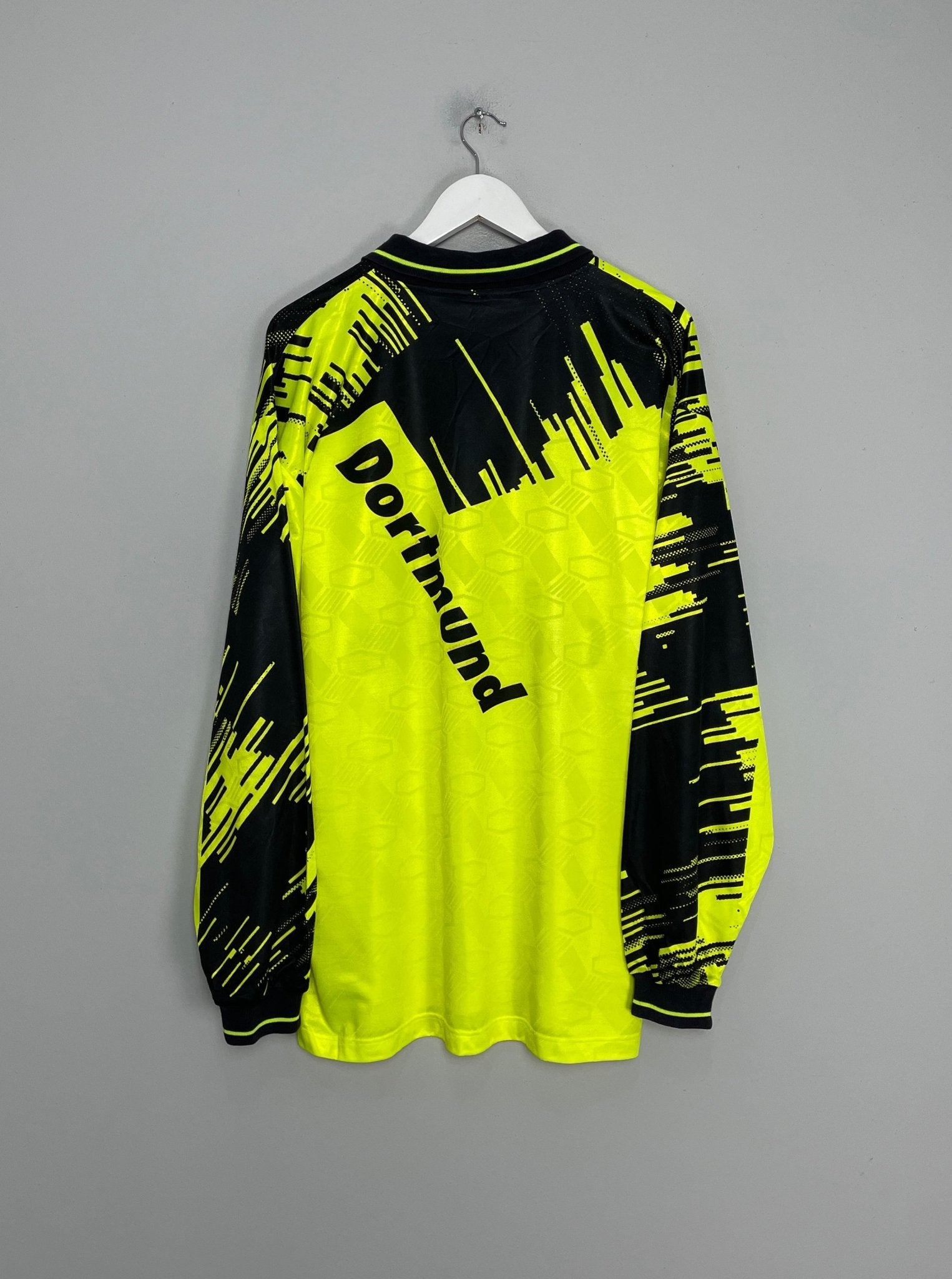 Shop 1993/94 DORTMUND L/S HOME SHIRT (XXL) NIKE, classic football shirts, vintage football shirts & retro soccer jerseys at Cult Kits