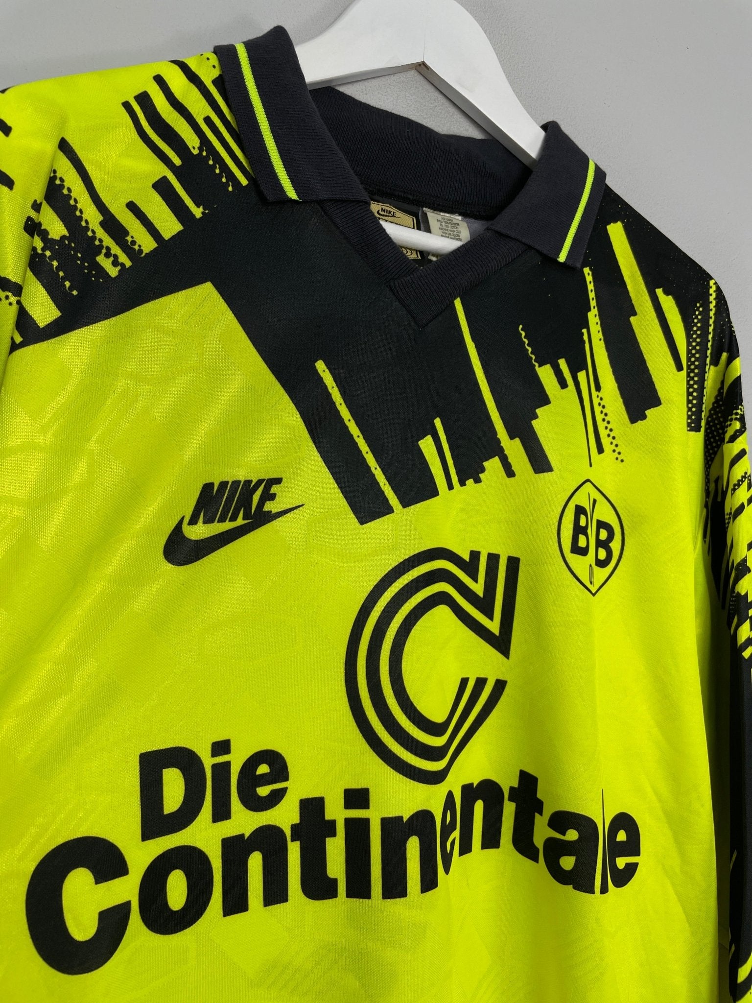 Shop 1993/94 DORTMUND L/S HOME SHIRT (XXL) NIKE, classic football shirts, vintage football shirts & retro soccer jerseys at Cult Kits
