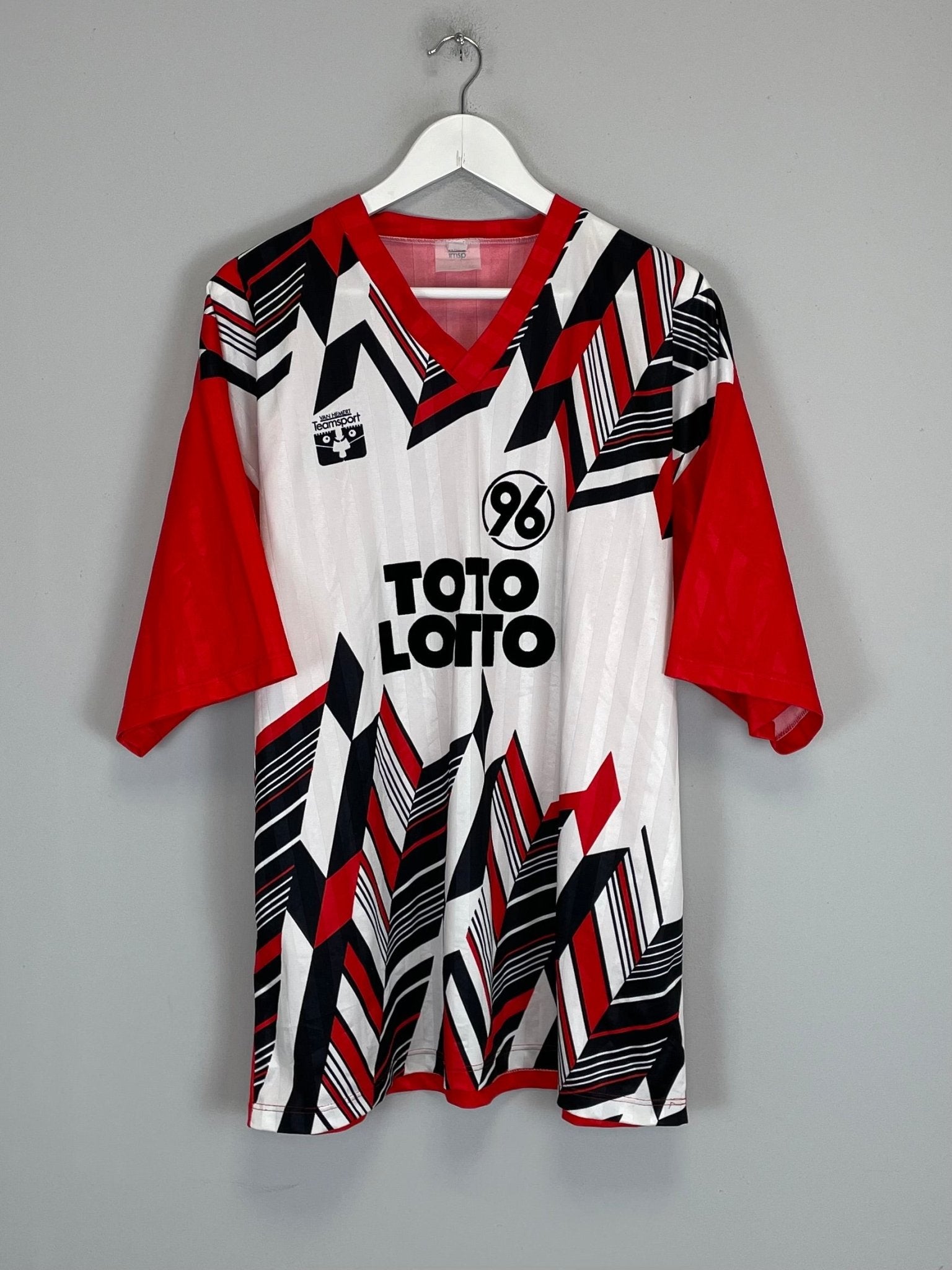 Shop 1993/94 HANNOVER 96 HOME SHIRT (XL) TEAMSPORT, classic football shirts, vintage football shirts & retro soccer jerseys at Cult Kits