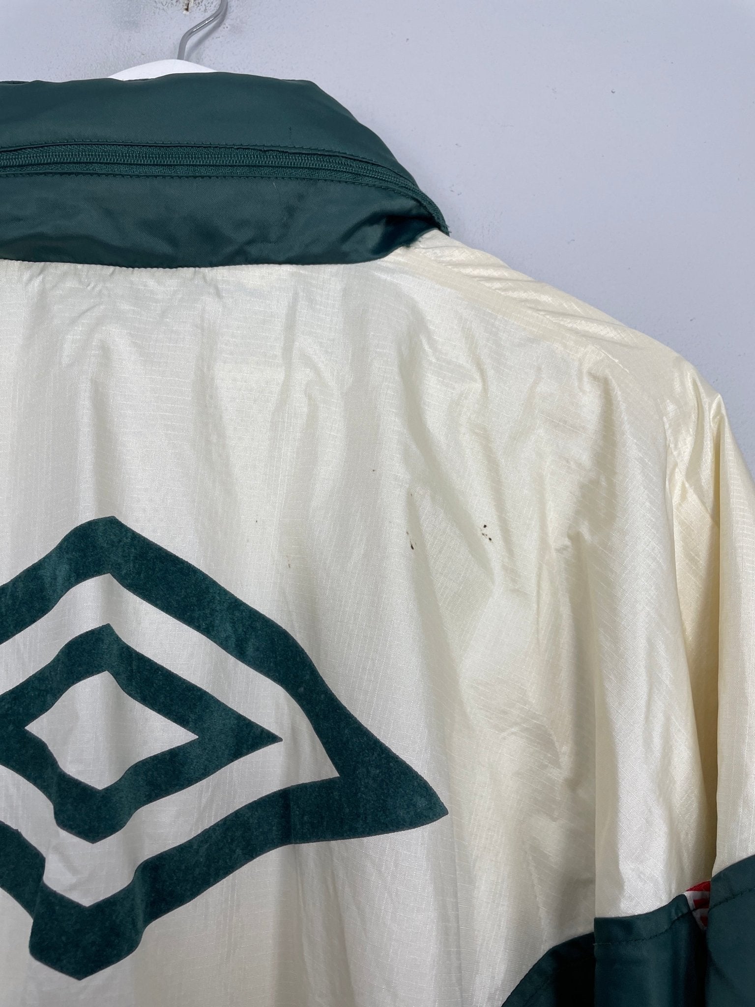 Shop 1993/94 MEXICO TRACK JACKET (XL) UMBRO, classic football shirts, vintage football shirts & retro soccer jerseys at Cult Kits