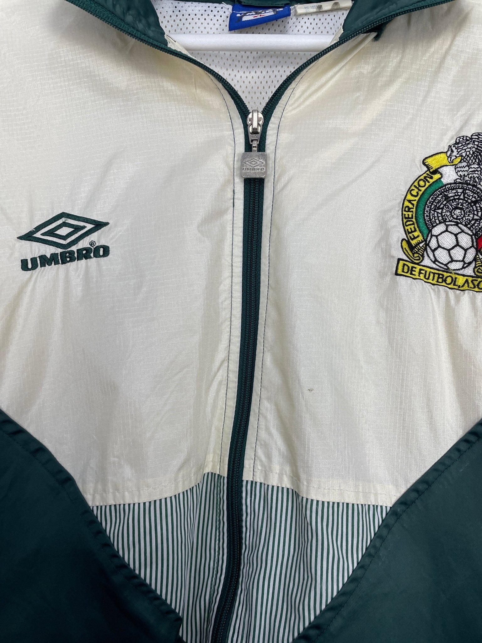 Shop 1993/94 MEXICO TRACK JACKET (XL) UMBRO, classic football shirts, vintage football shirts & retro soccer jerseys at Cult Kits