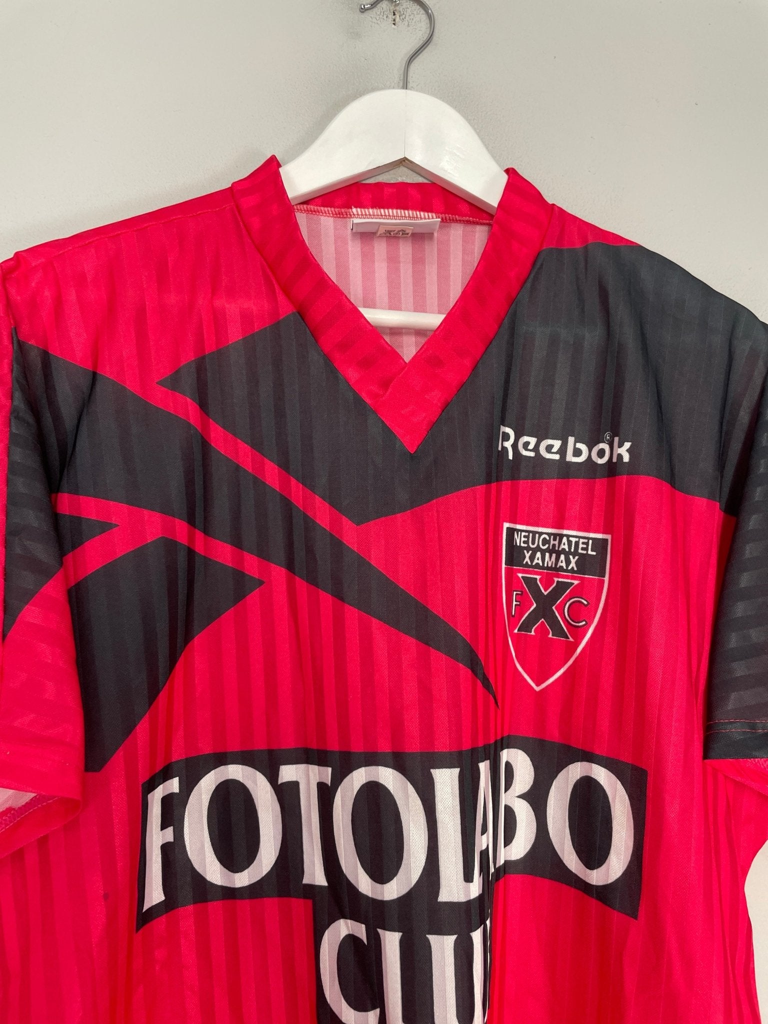 Shop 1993/94 NEUCHATEL XAMAX HOME SHIRT (M) REEBOK, classic football shirts, vintage football shirts & retro soccer jerseys at Cult Kits