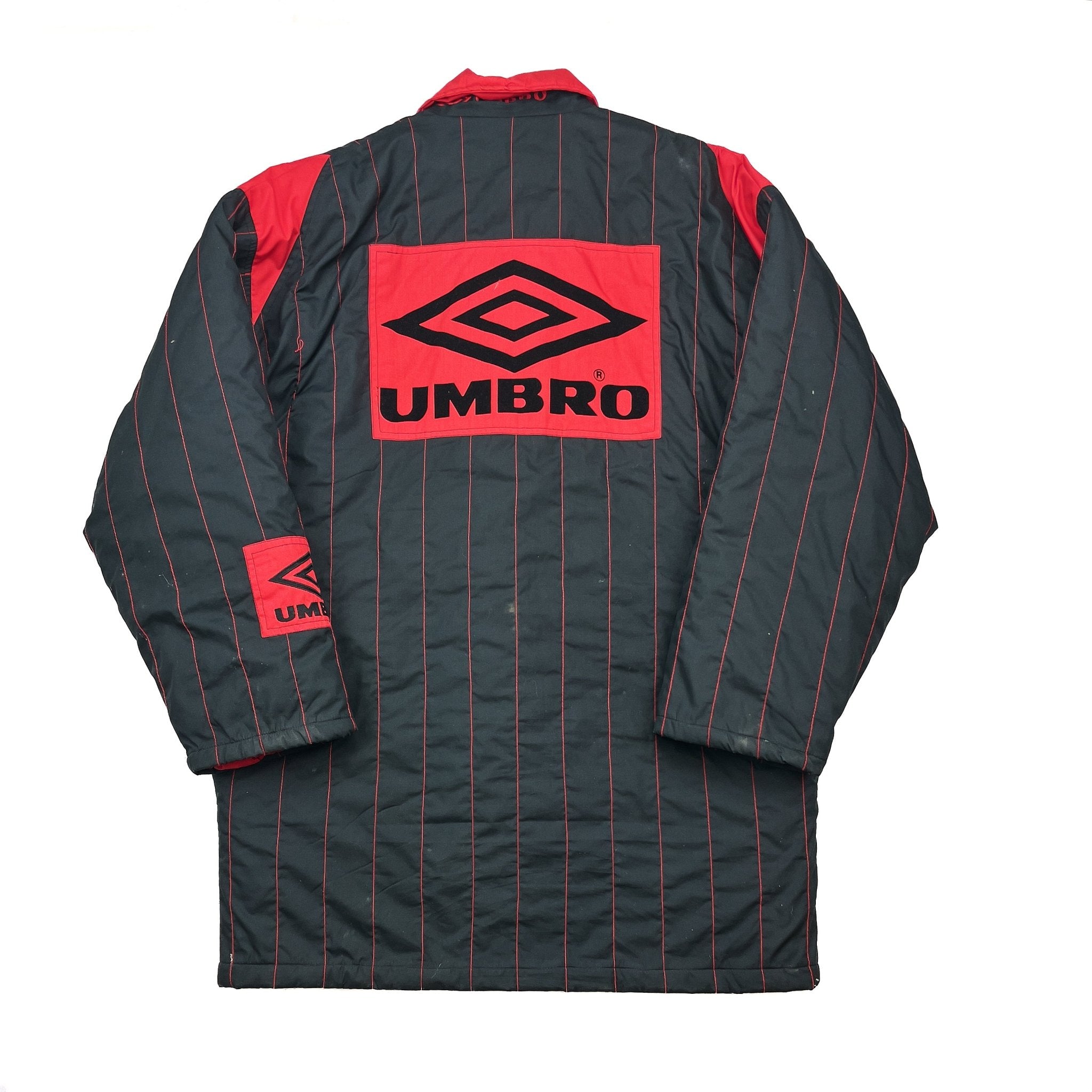 Buy 1993/94 Umbro Bench Coat (XL) Umbro ~ Free worldwide shipping ~ Authentic Vintage Football Shirts from Cult Kits