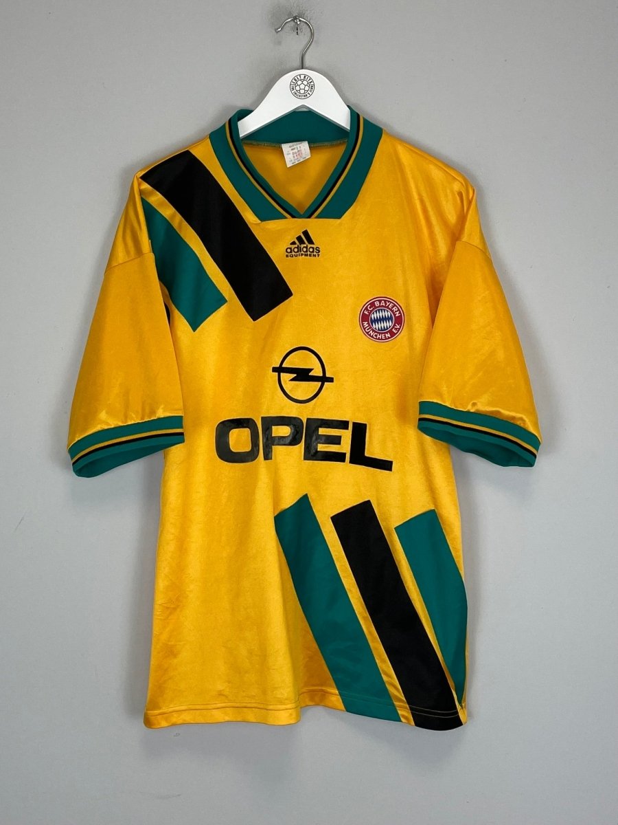 1993/95 BAYERN MUNICH AWAY SHIRT (L) ADIDAS - Cult Kits - Large - Buy Vintage Football Shirts, Authentic Retro Football Shirts For Sale, Classic Football Shirts & Soccer Jersey