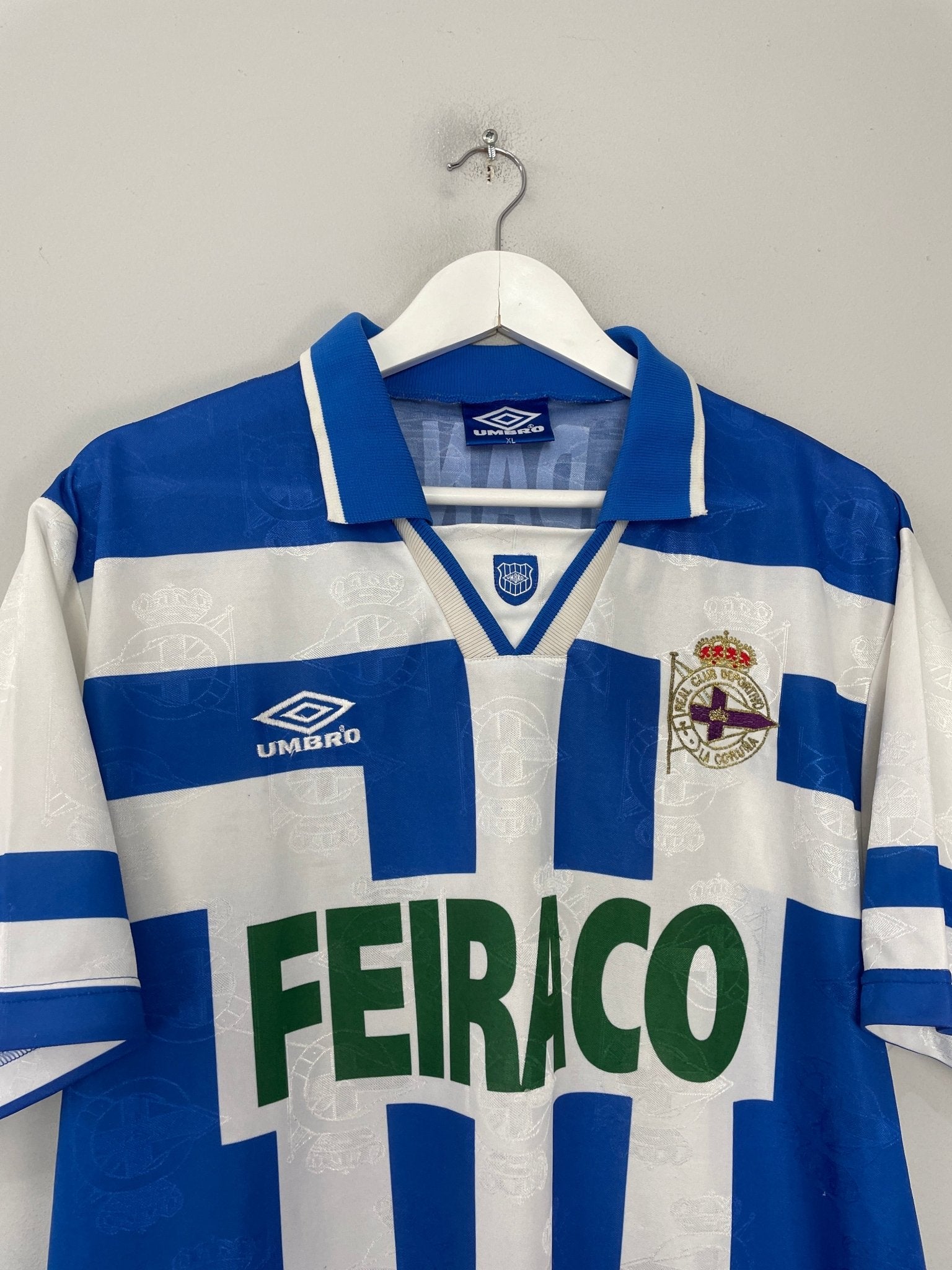 Shop 1993/95 DEPORTIVO LA CORUNA ALDANA #19 HOME SHIRT (XL) UMBRO, classic football shirts, vintage football shirts & retro soccer jerseys at Cult Kits