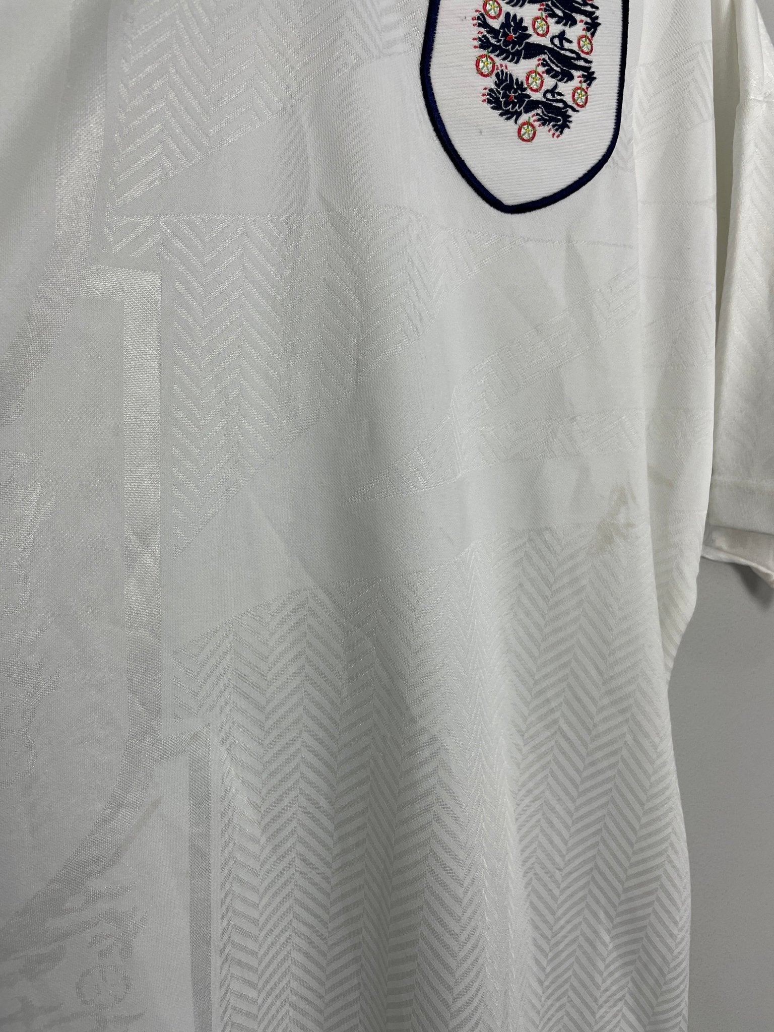 Shop 1993/95 ENGLAND HOME SHIRT (XL) UMBRO, classic football shirts, vintage football shirts & retro soccer jerseys at Cult Kits