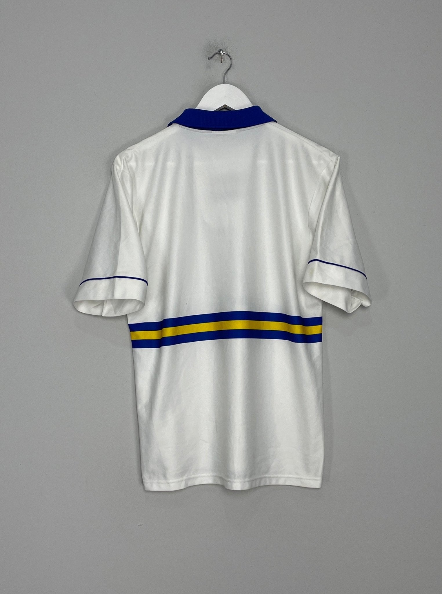 Shop 1993/95 LEEDS UNITED HOME SHIRT (M) ASICS, classic football shirts, vintage football shirts & retro soccer jerseys at Cult Kits