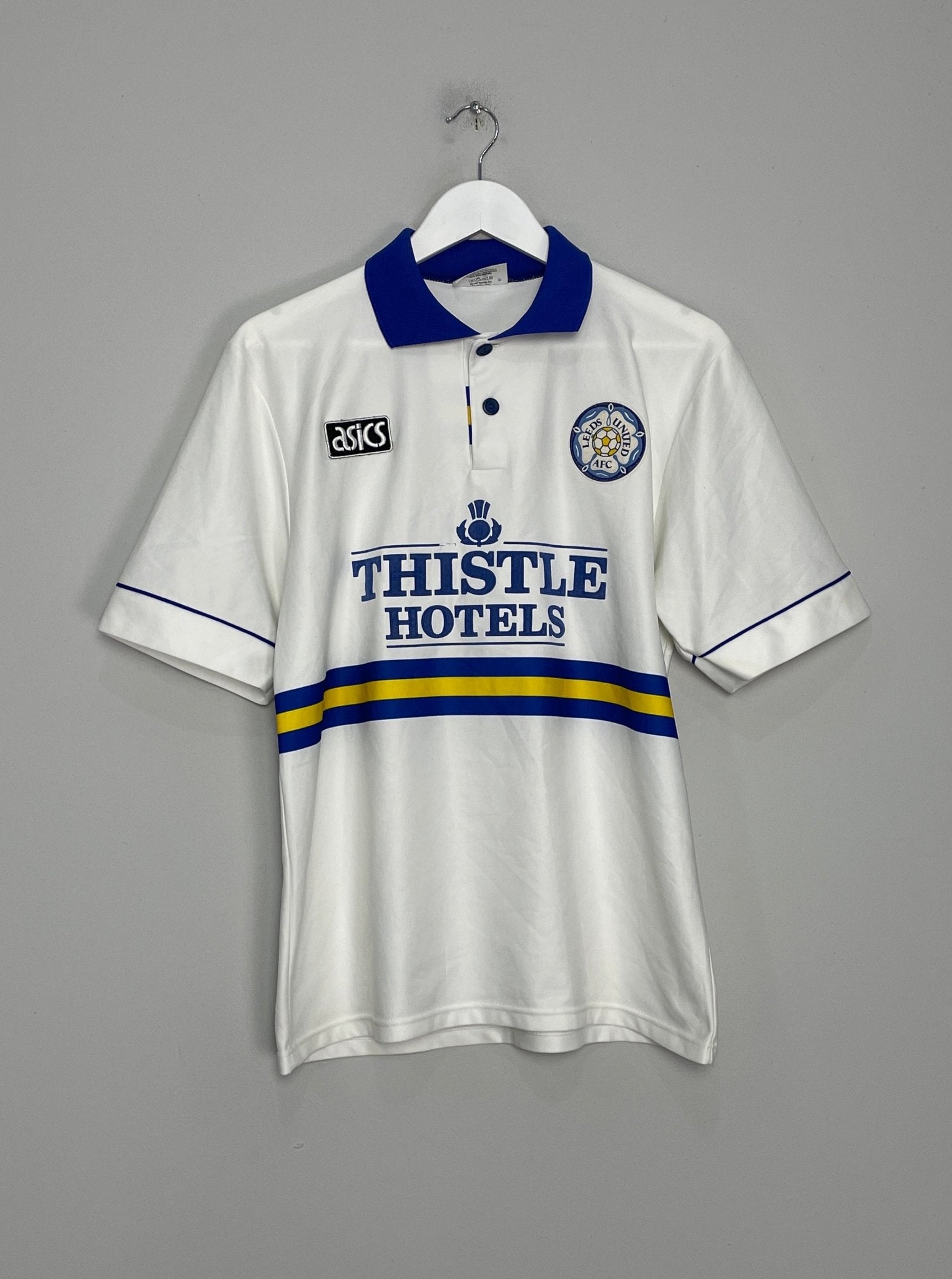 Shop 1993/95 LEEDS UNITED HOME SHIRT (M) ASICS, classic football shirts, vintage football shirts & retro soccer jerseys at Cult Kits